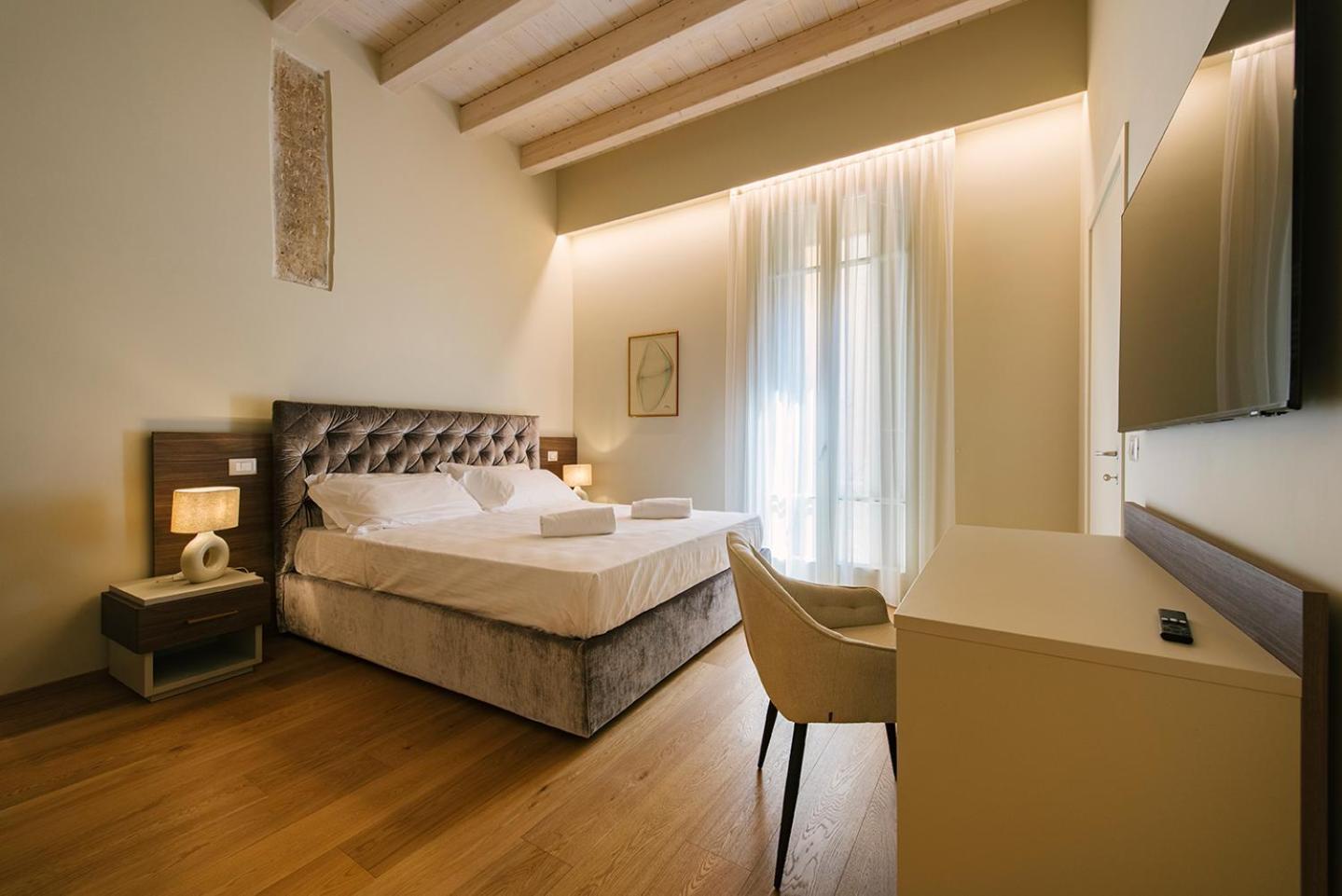 Palazzo Confalonieri Da Lisca Apartment *
