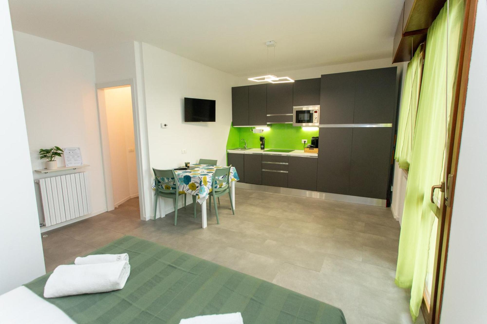 Harmonie House Apartment *