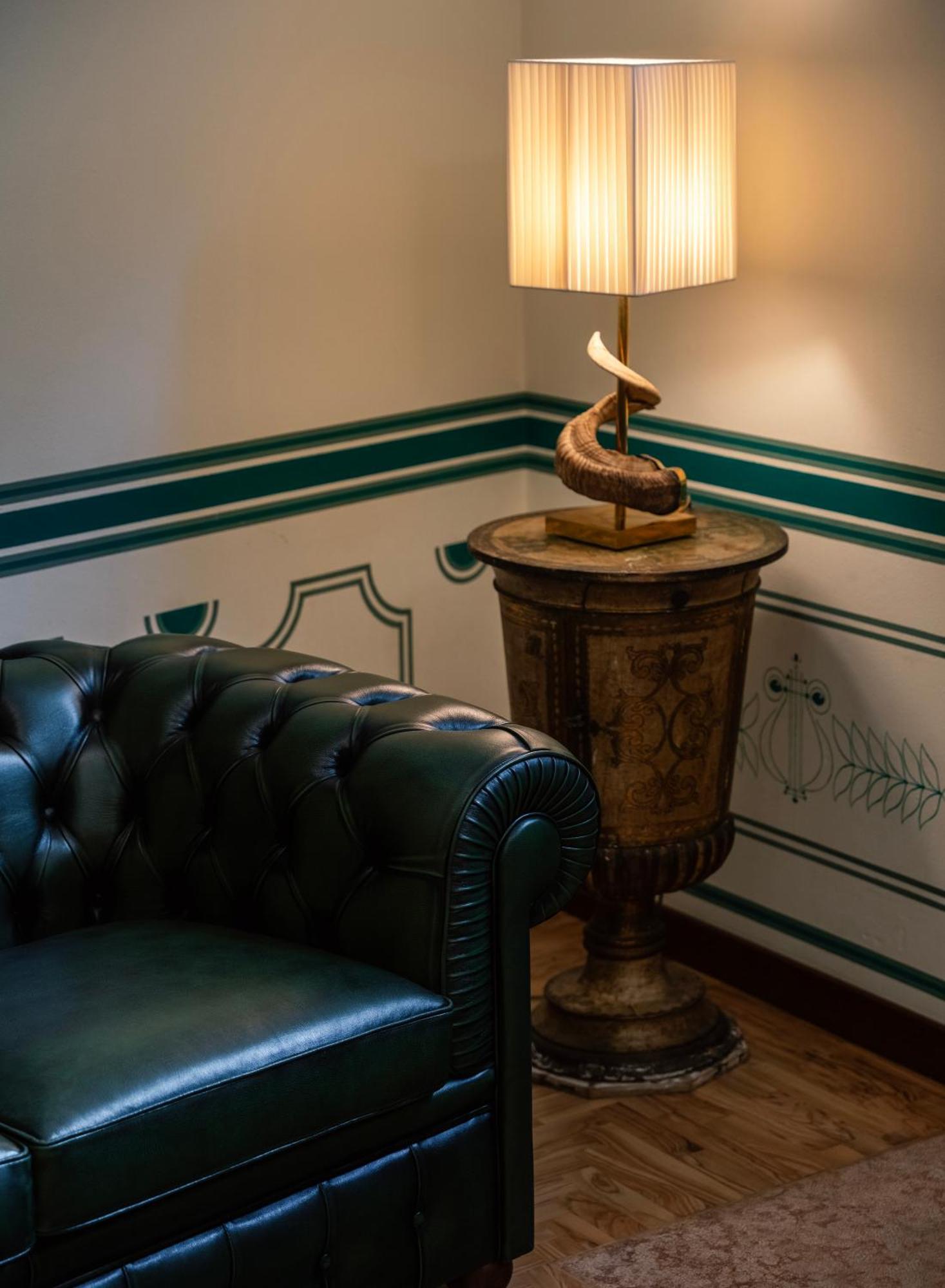 Regal House Regimental Apartment Verona