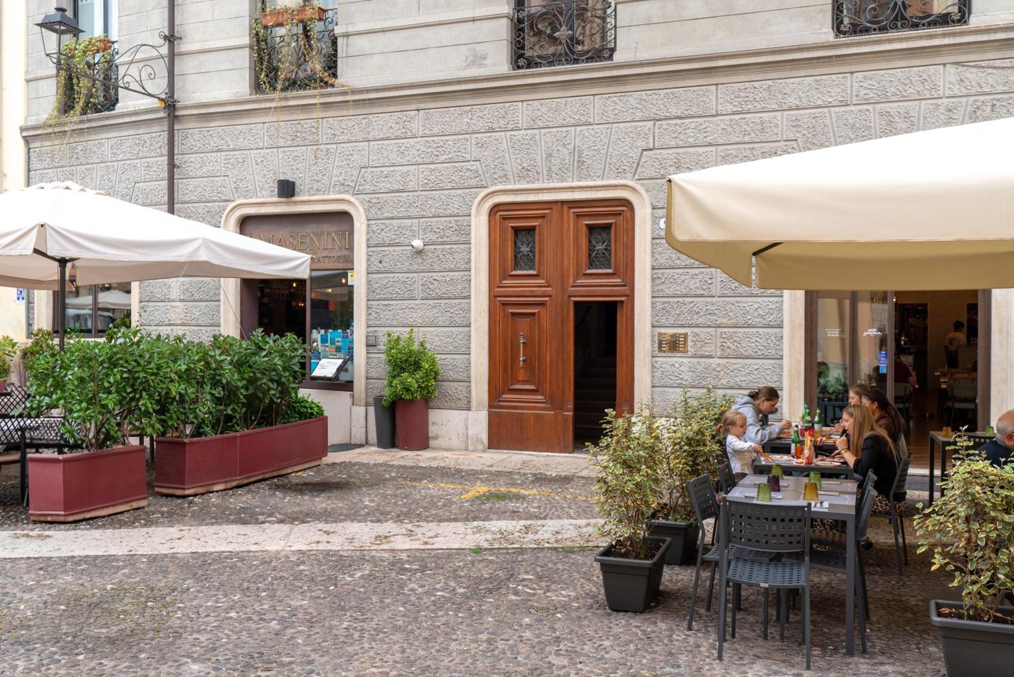 Gasthof Palazzo Biasini By Postcardsfrom Verona