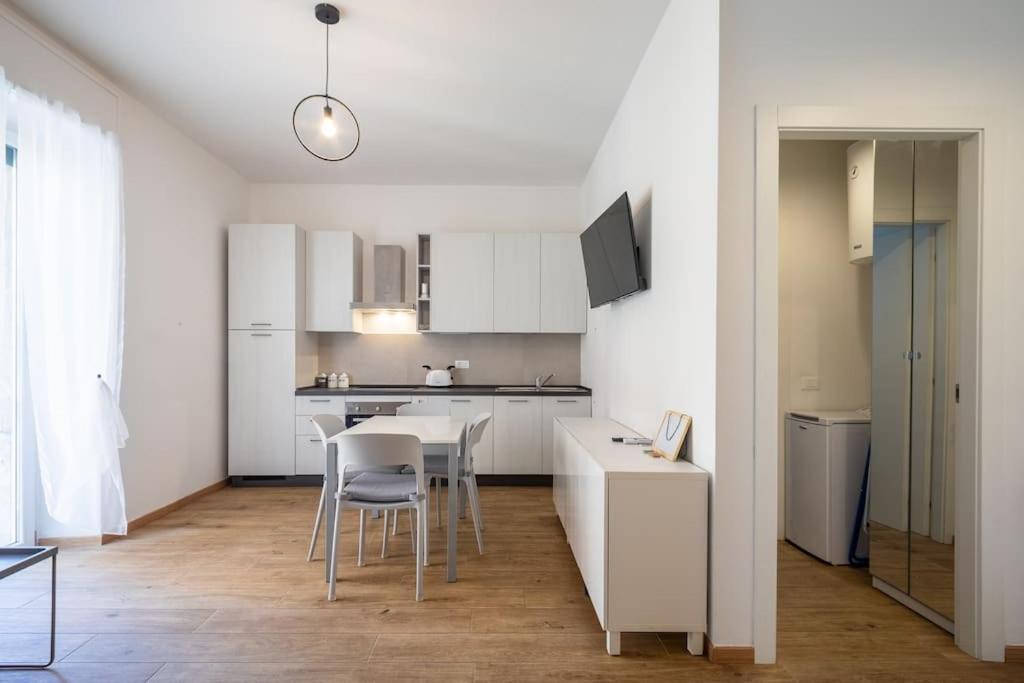 Raggio Di Sole - For 4 Apartment Verona