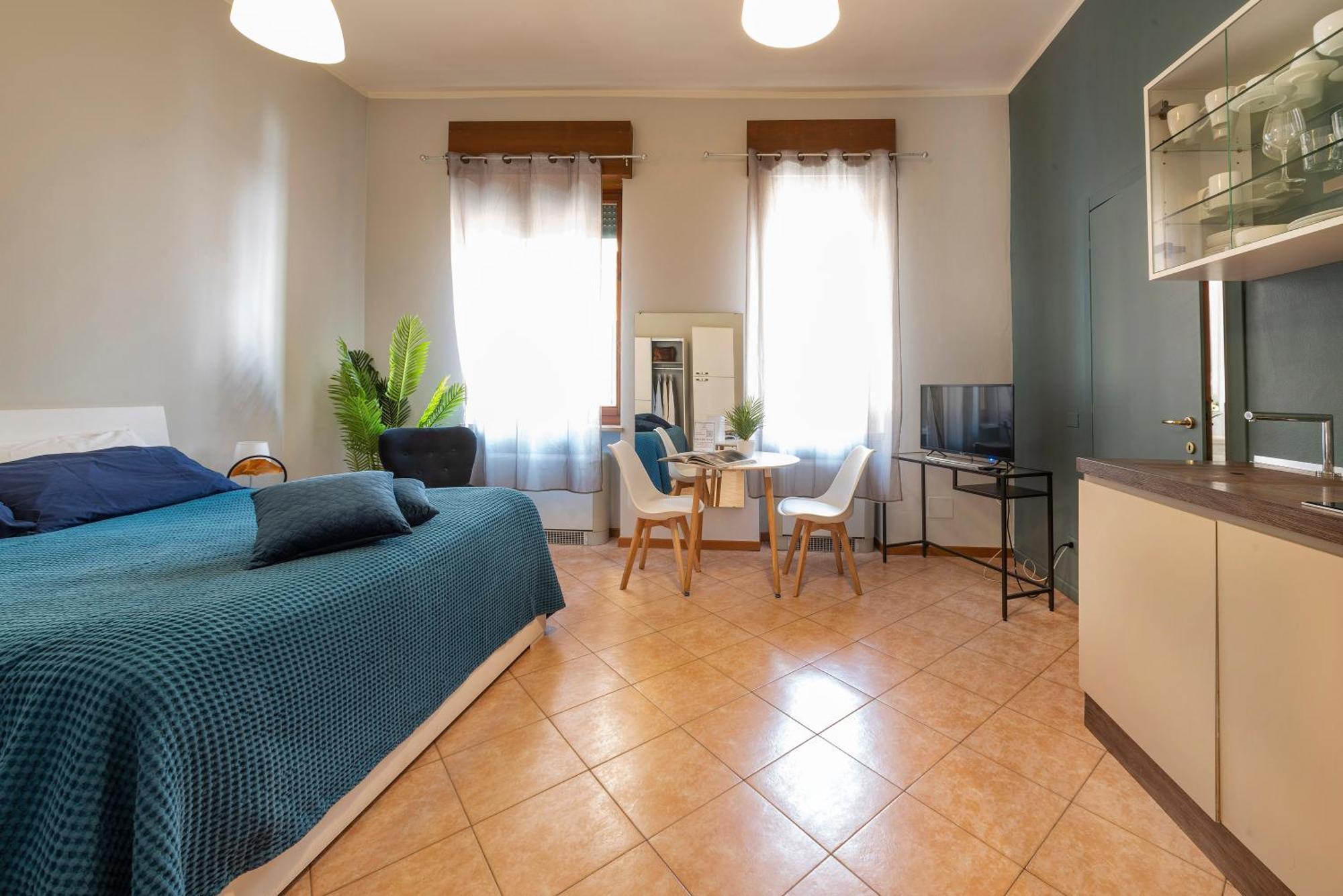 Gasthuis Italianflat - Rentroom Old Town - 200mt To Arena