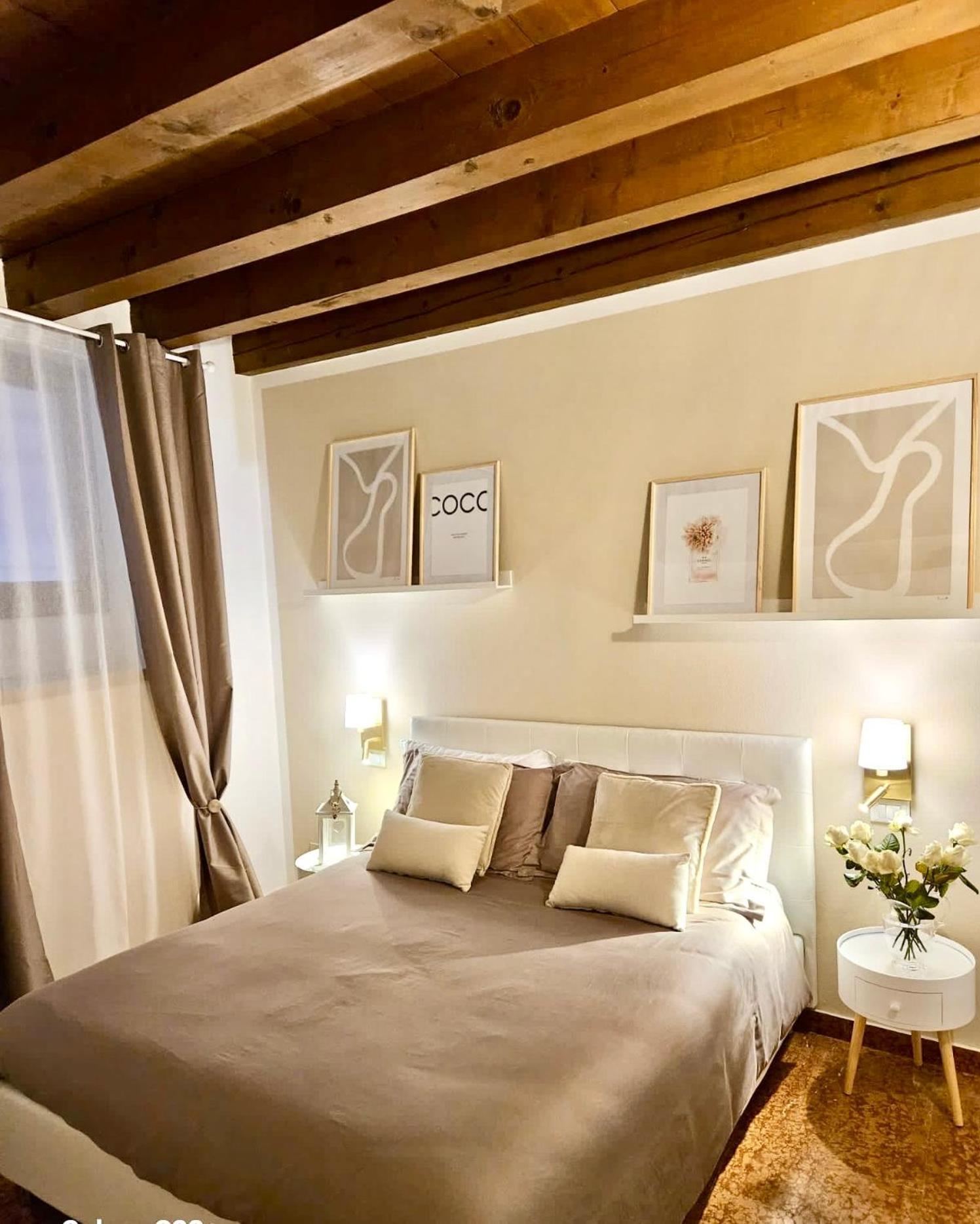 Rosso Suite-free Parking * Verona