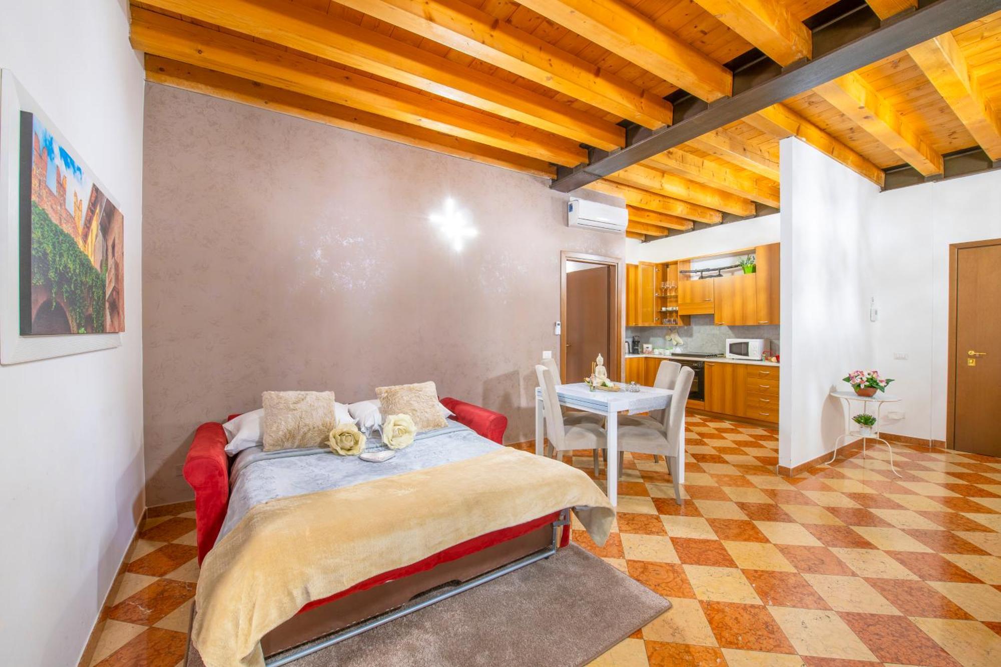 Bed & Breakfast Arena Mazzini Centro