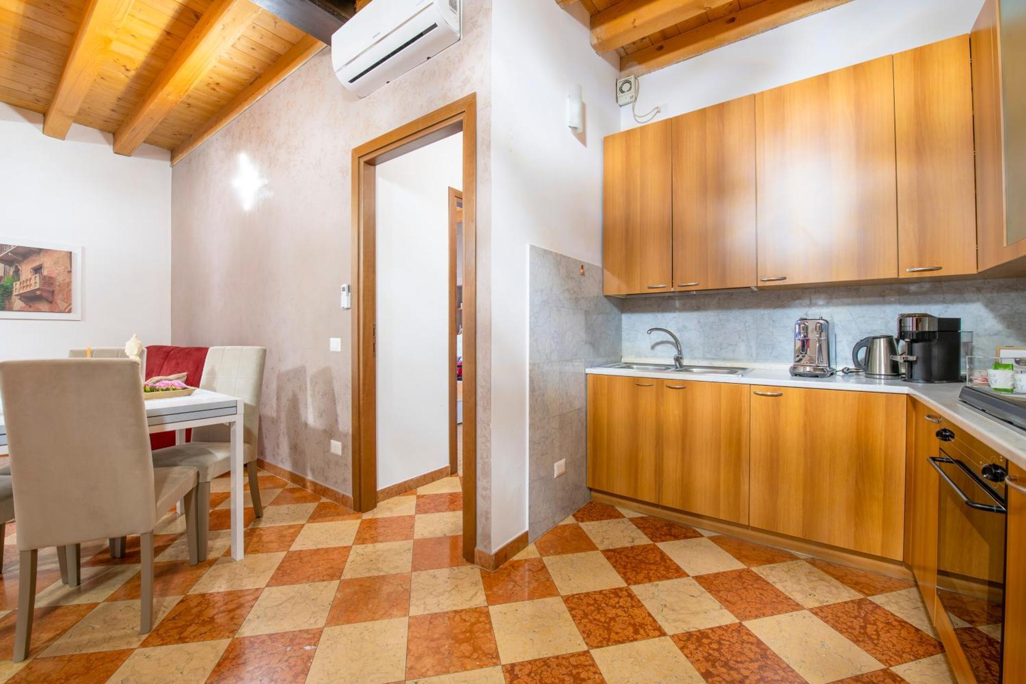 Arena Mazzini Centro Bed & Breakfast *