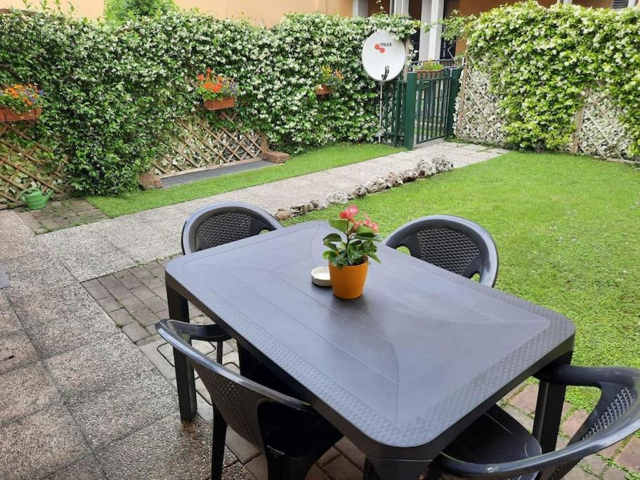 La Casa Di Davide Con Giardino E Garage Apartment