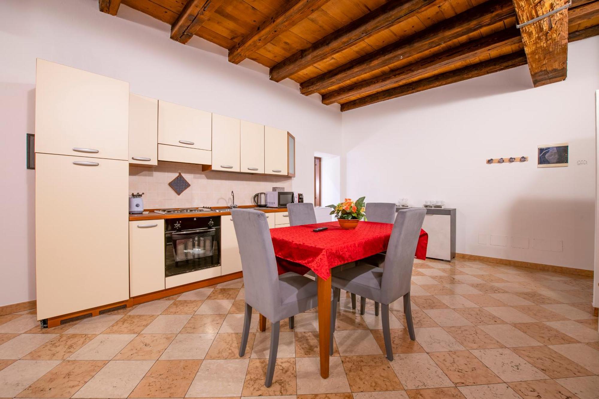 Bed & Breakfast Arena Mazzini Centro *