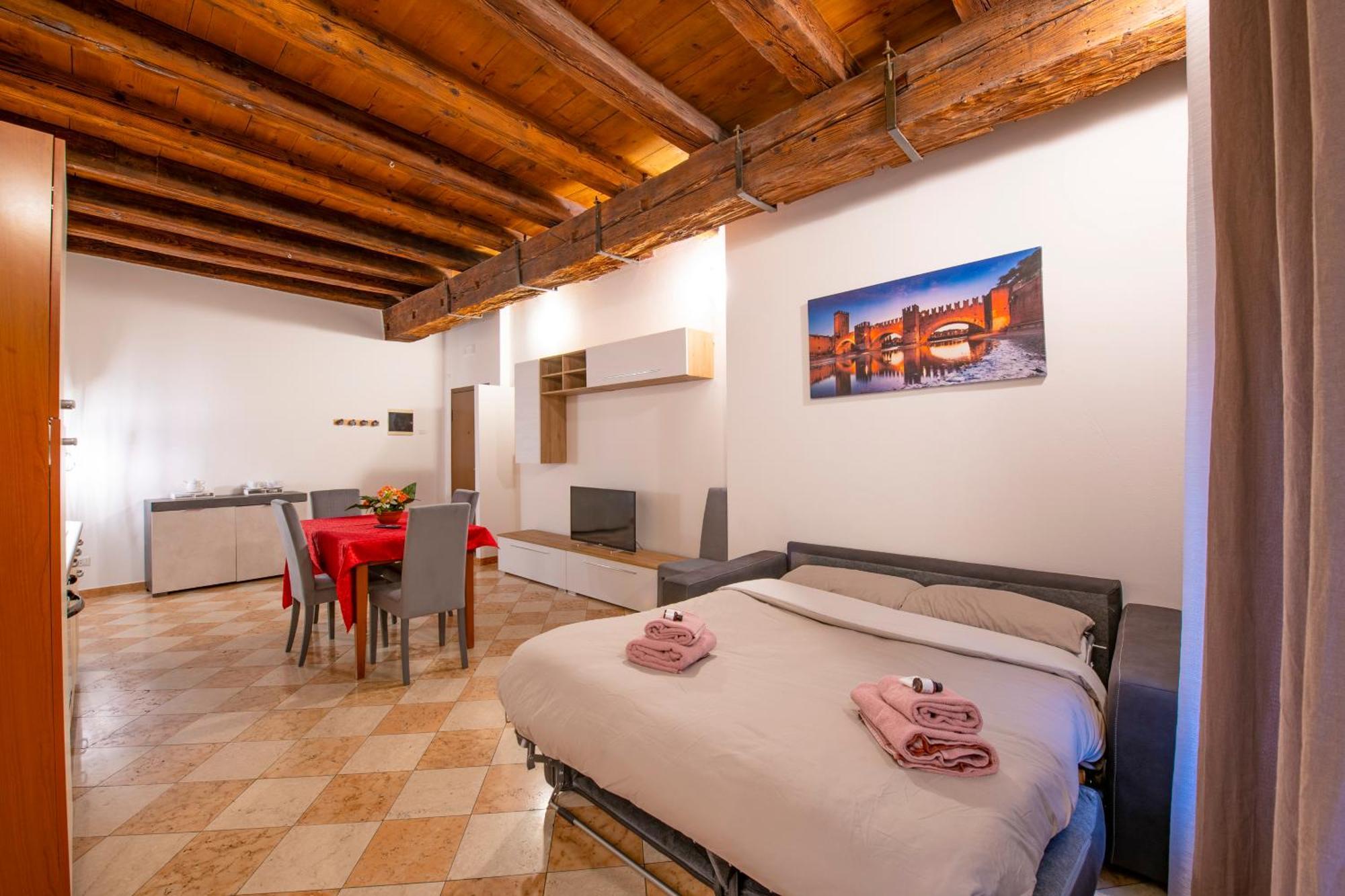 Bed & Breakfast Arena Mazzini Centro Verona