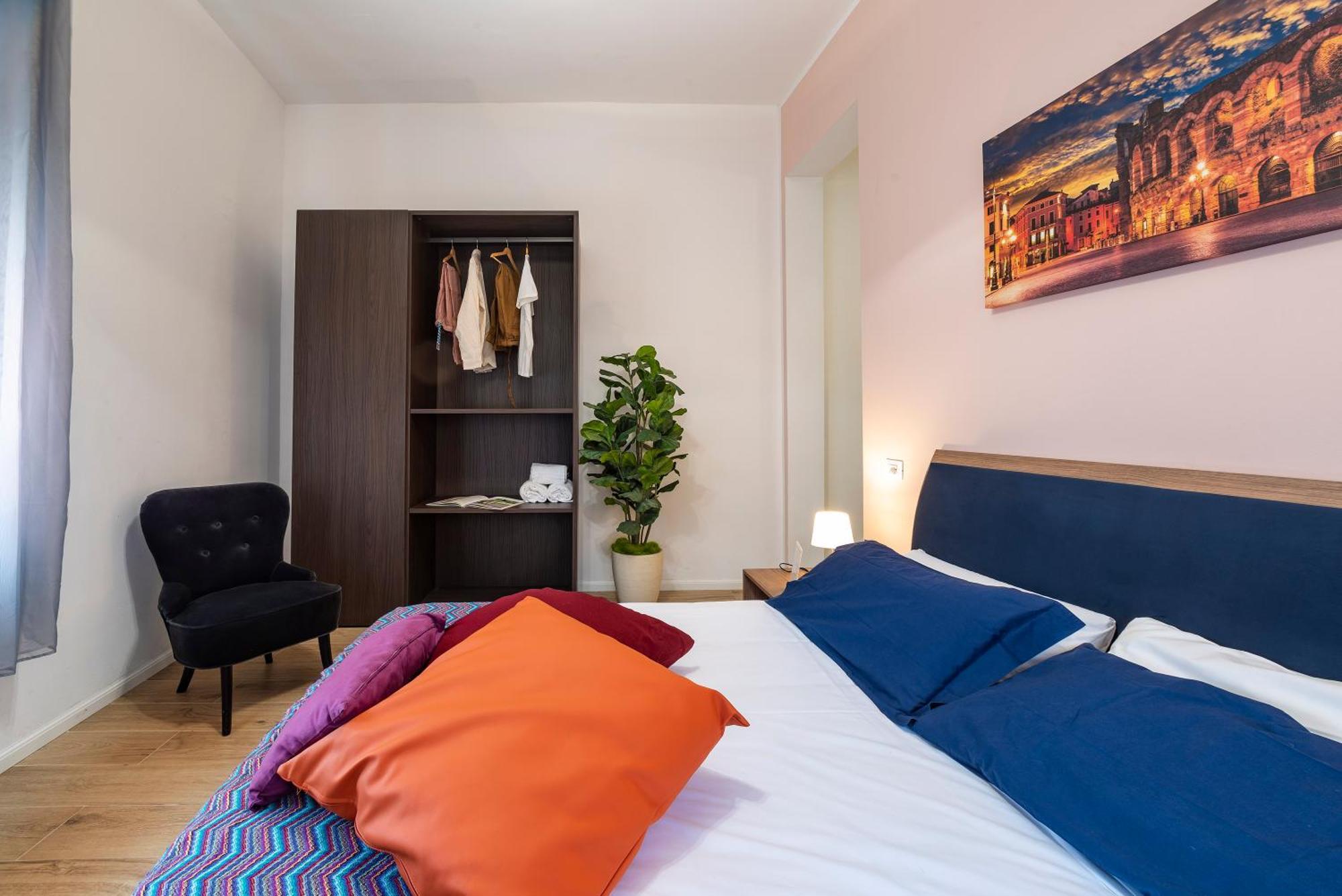 Italianflat - Rentroom Old Town - 200mt To Arena 3*