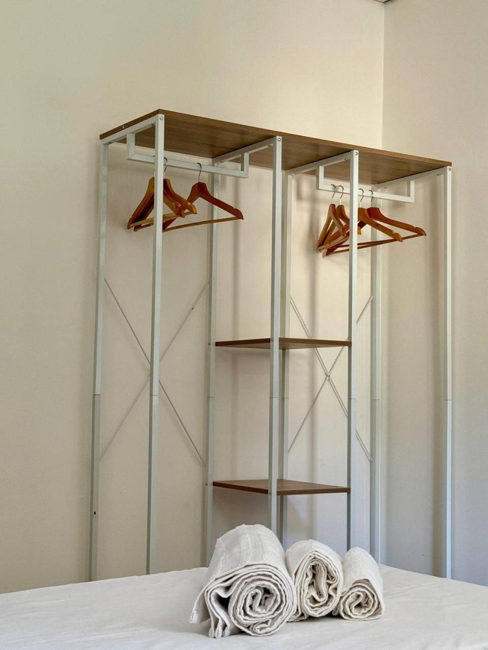 Zai Fiera Flat - 10 Min To Center With Private Parking Apartment