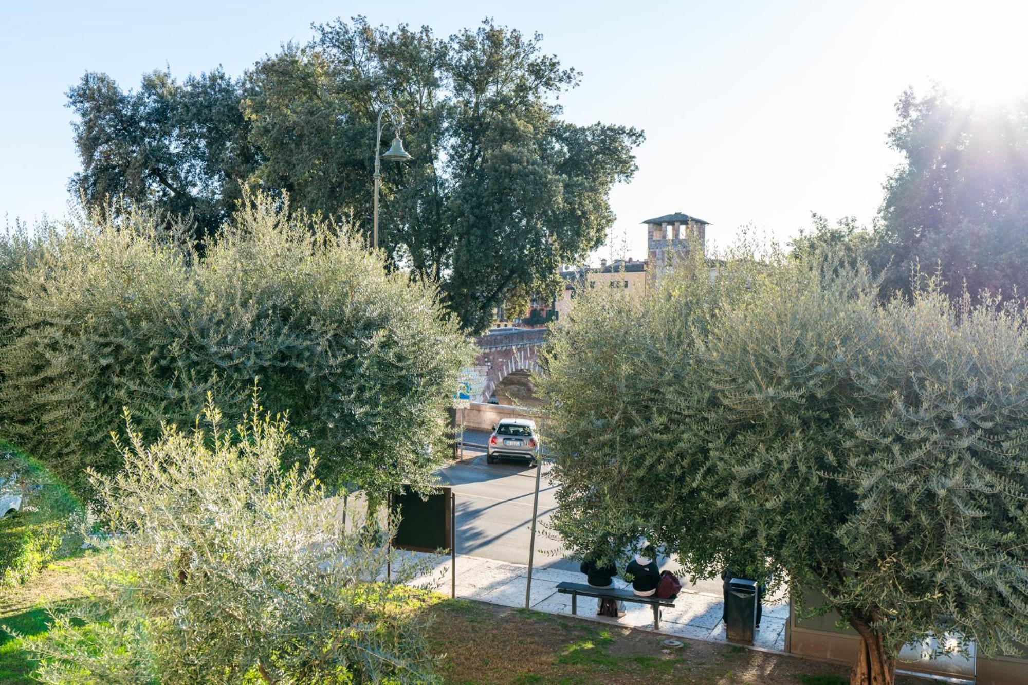 La Finestra Sul Ponte By Postcardsfrom Bed & Breakfast 2*