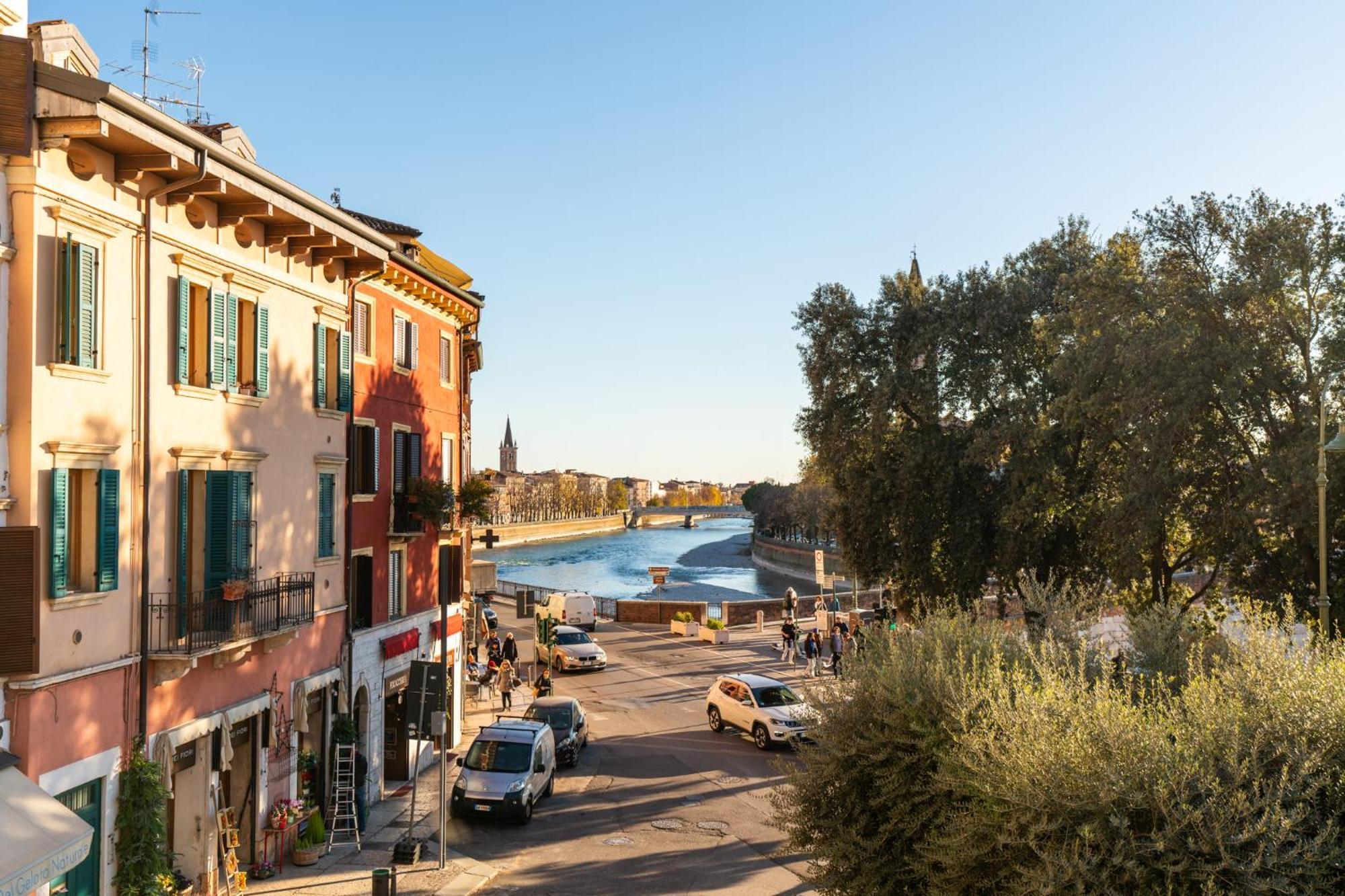 Bed & Breakfast La Finestra Sul Ponte By Postcardsfrom 2*