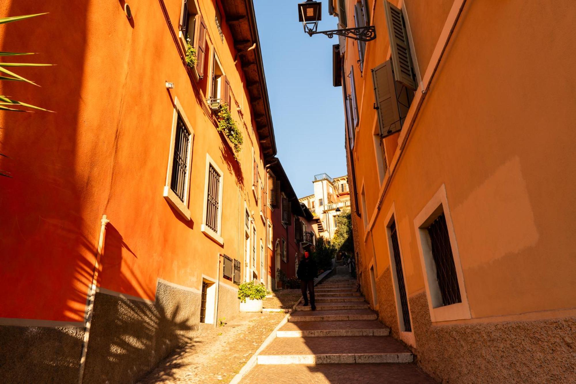 La Finestra Sul Ponte By Postcardsfrom 2*