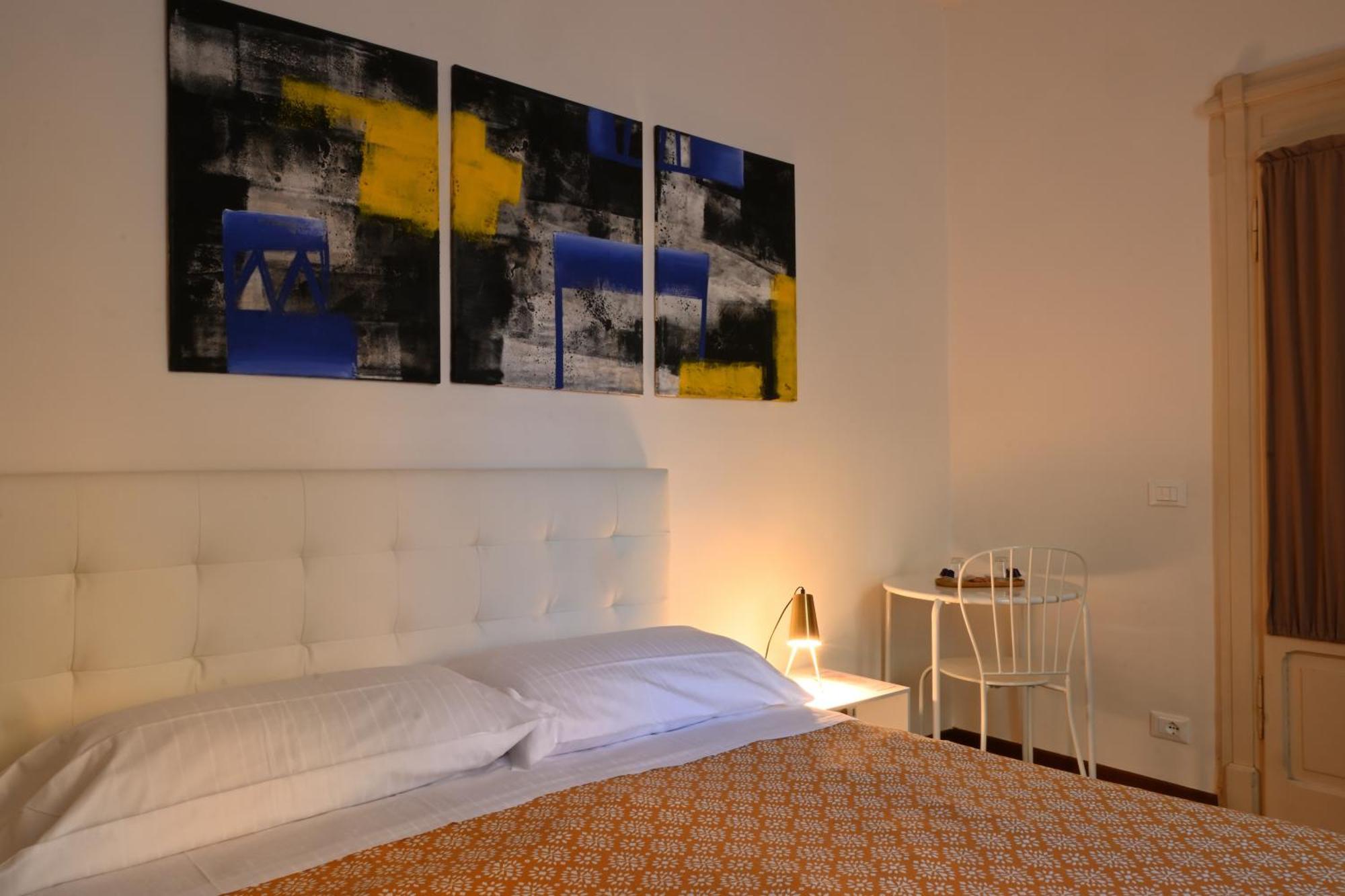 Guest house Dimora Montecchi 3*