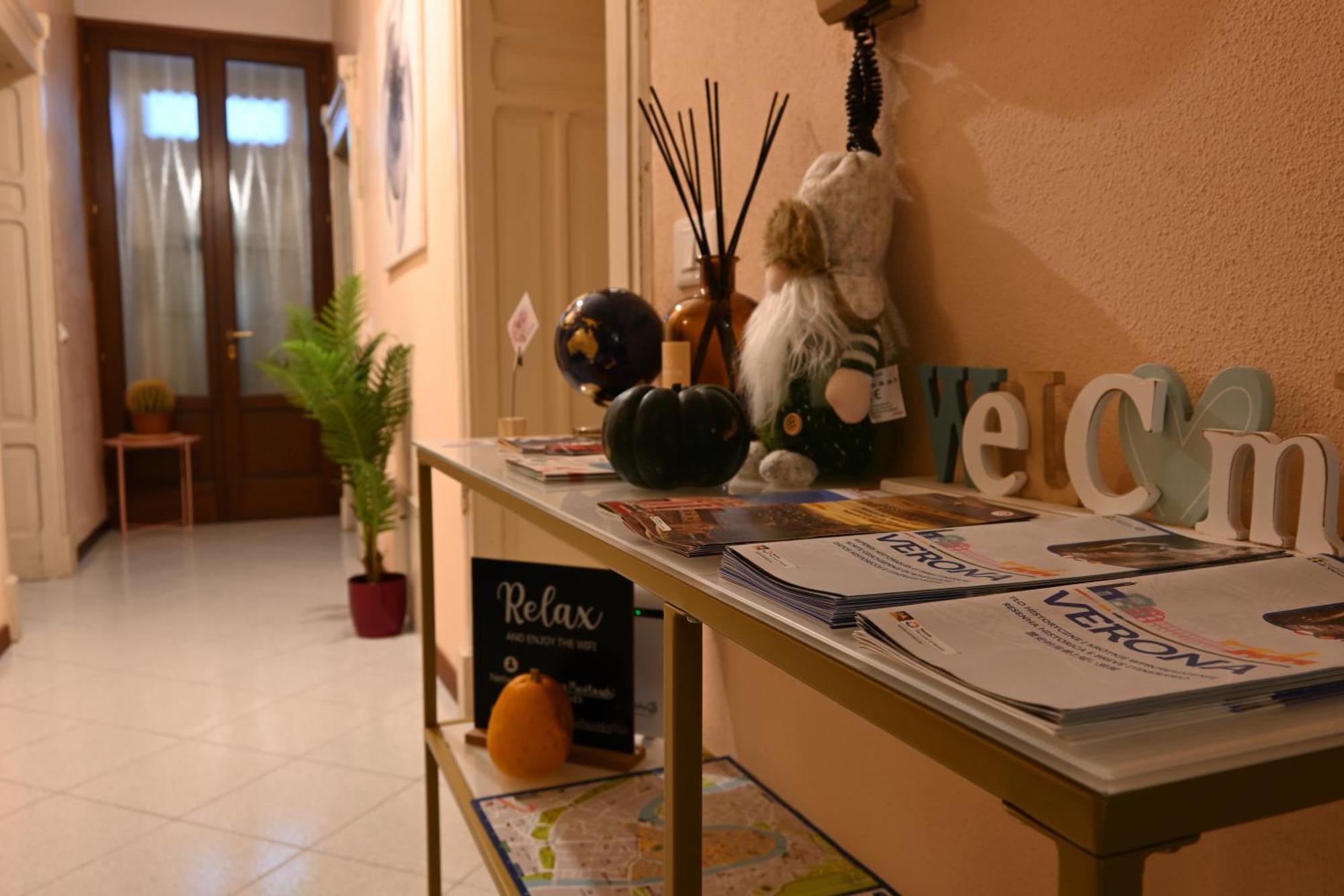 Dimora Montecchi Guest house 3*