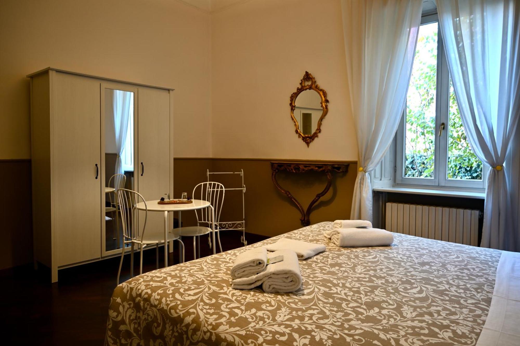 Dimora Montecchi 3*