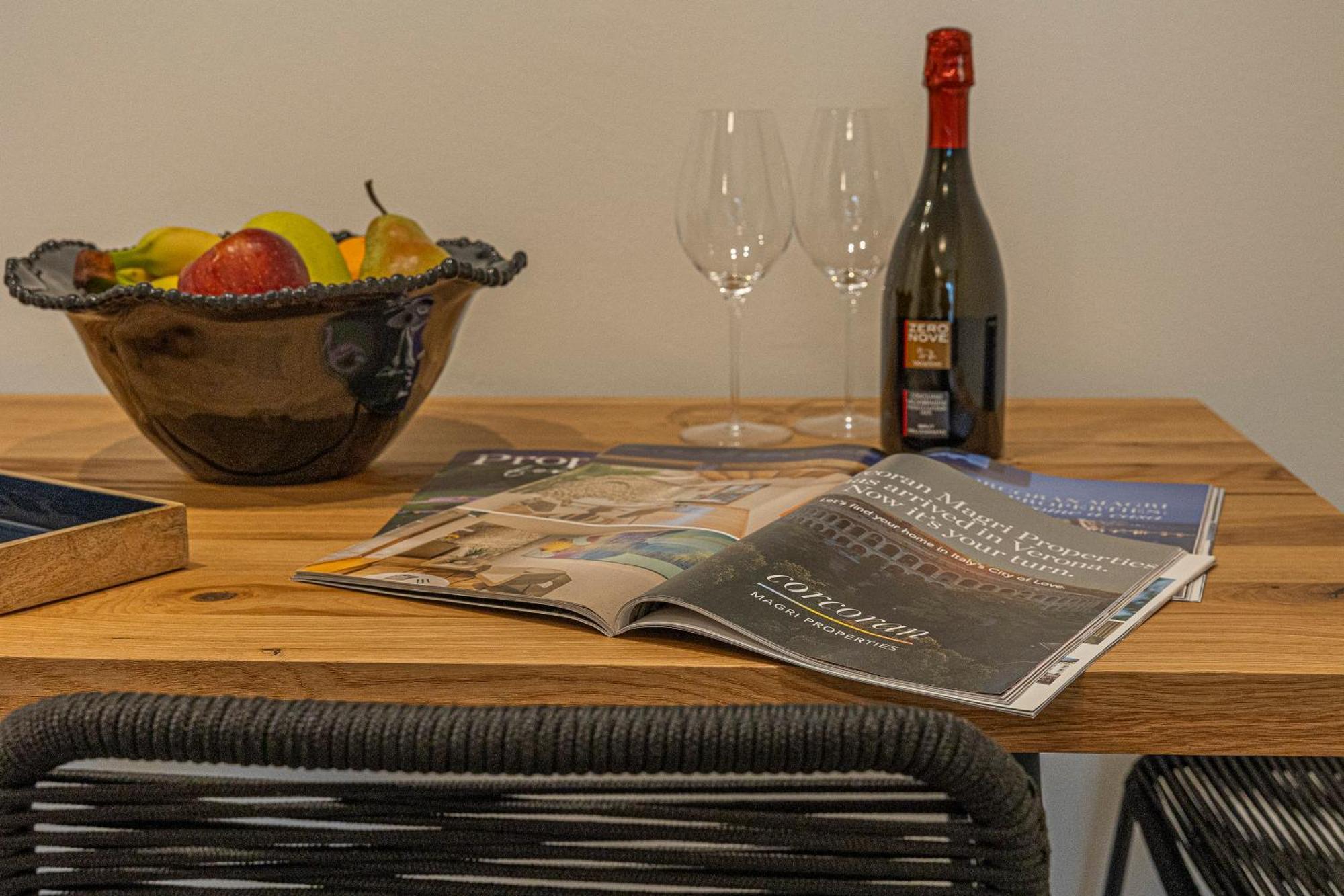 Modern With Terrace Apartment Verona
