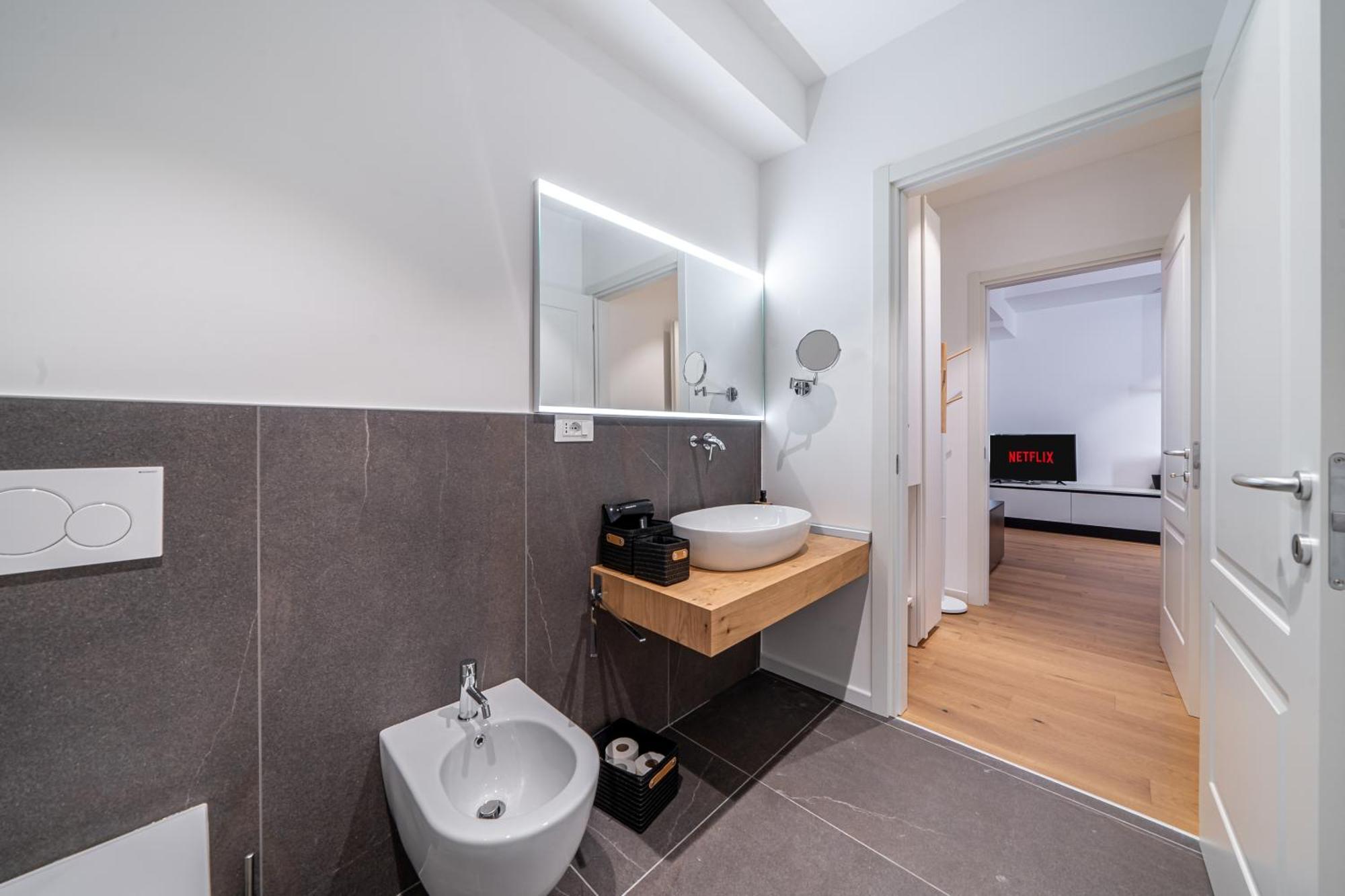 Apartment Casa Veronica In Via Leoncino Verona