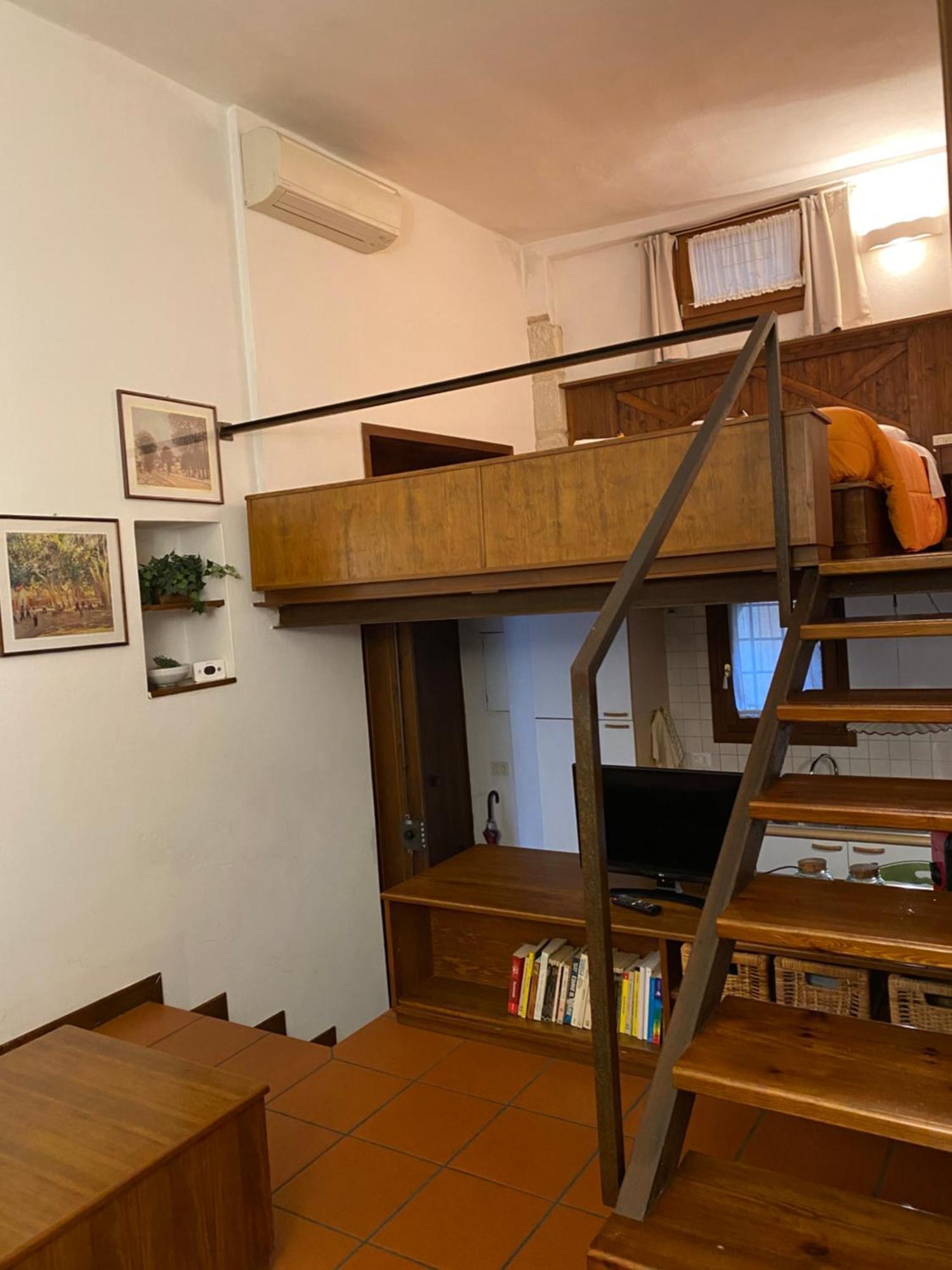 Porta Borsari Astori Apartment