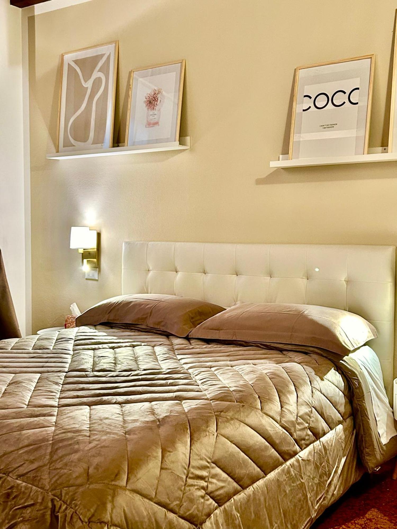 Rosso Suite-free Parking Huoneisto *