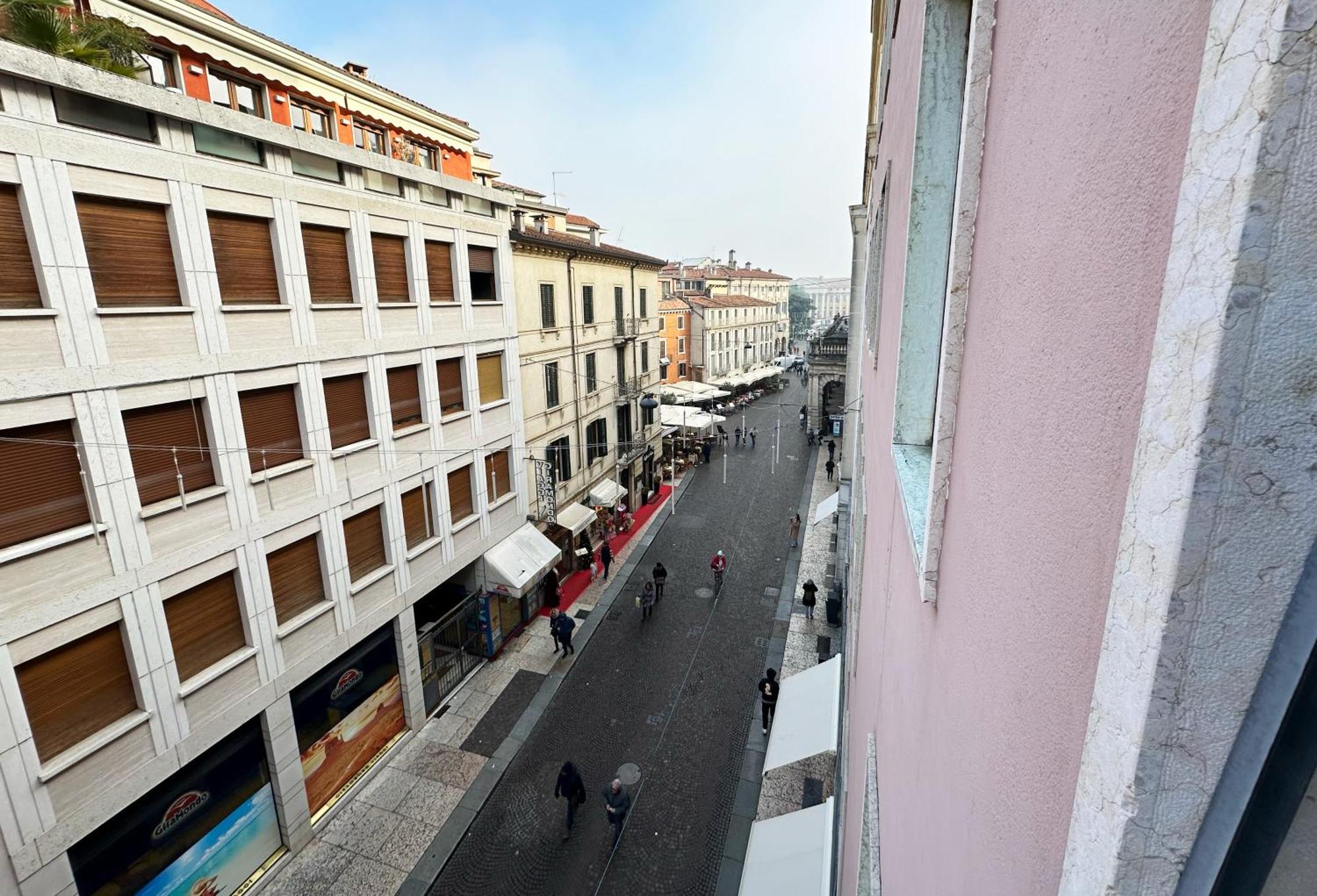 Casa Di Lucia Bed & Breakfast 2*