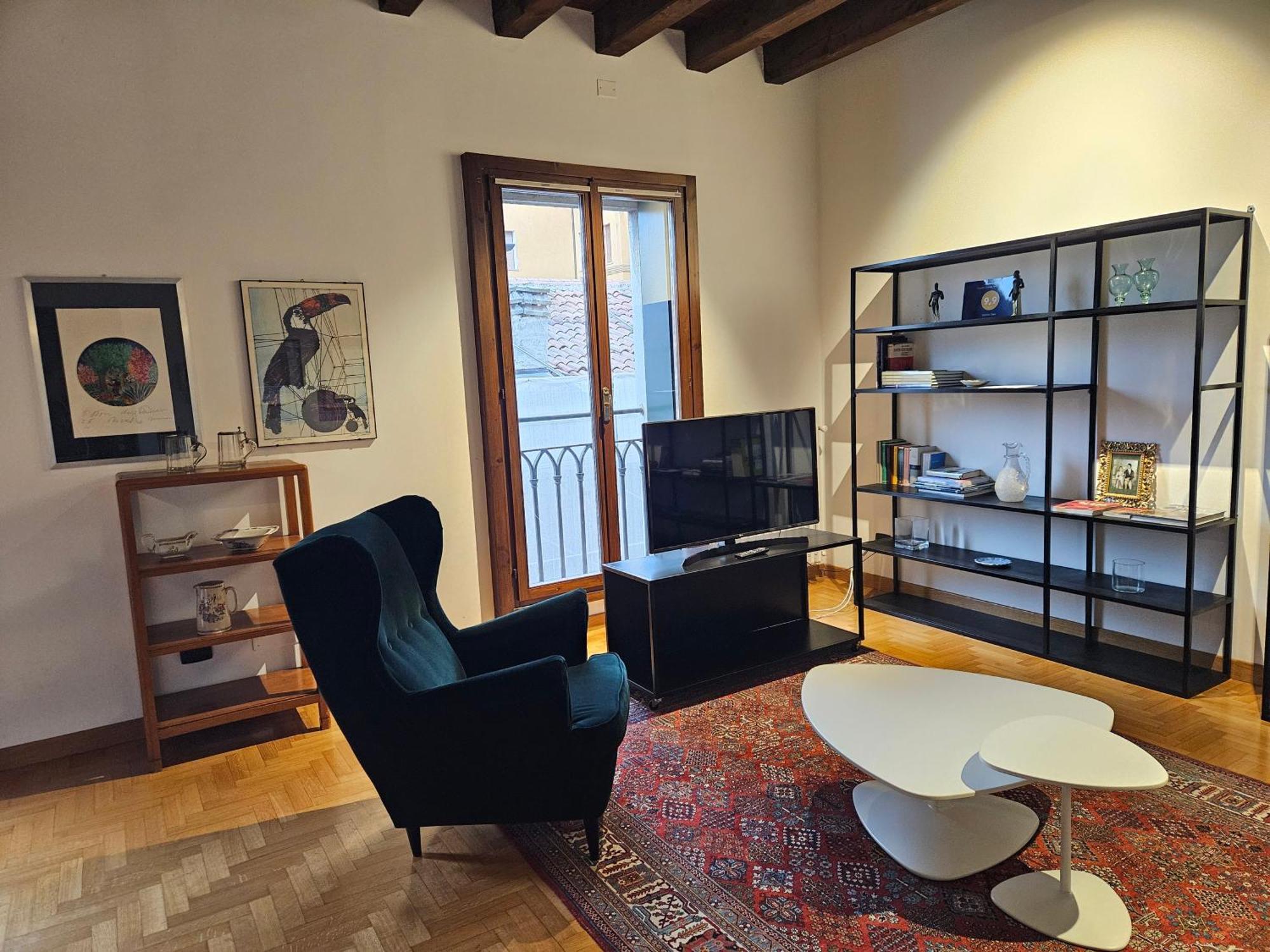 Interno Gavi