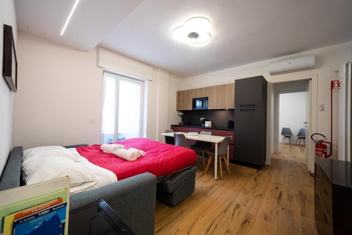 Modern Red Flat In * Verona