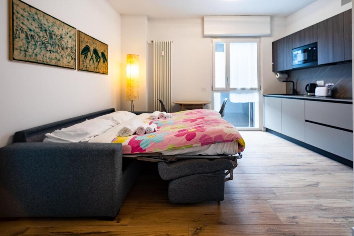 Modern Grey Flat In * Verona