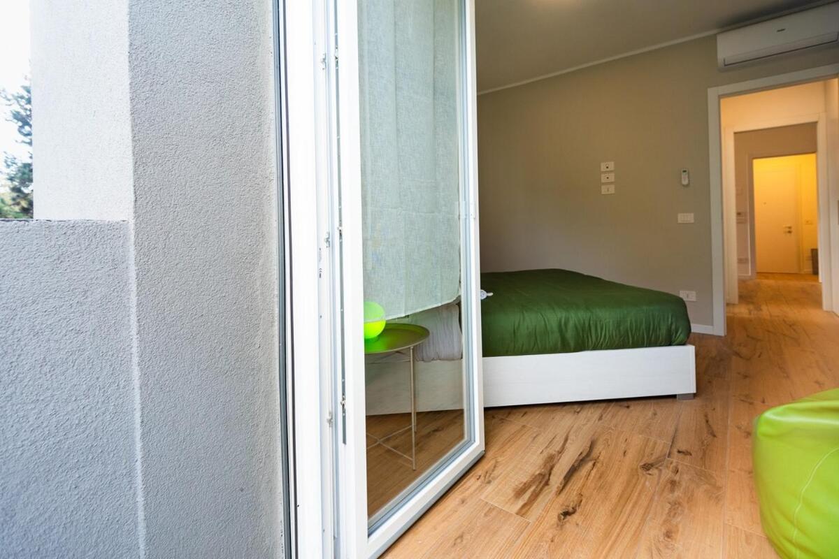 Modern Grey Flat In * Verona