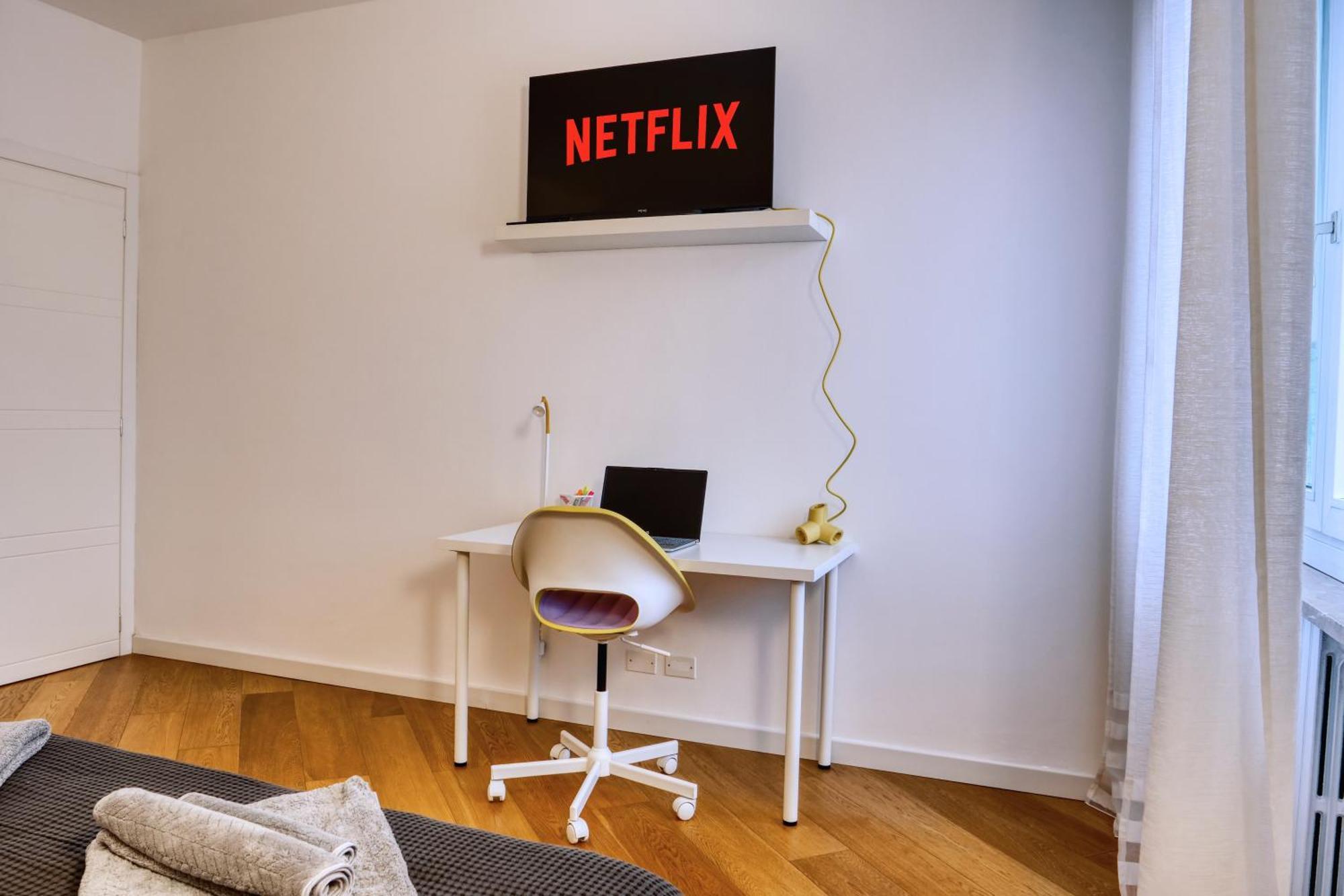 Stadium Stay- Central, Quiet, Easy Parking Apartment Verona