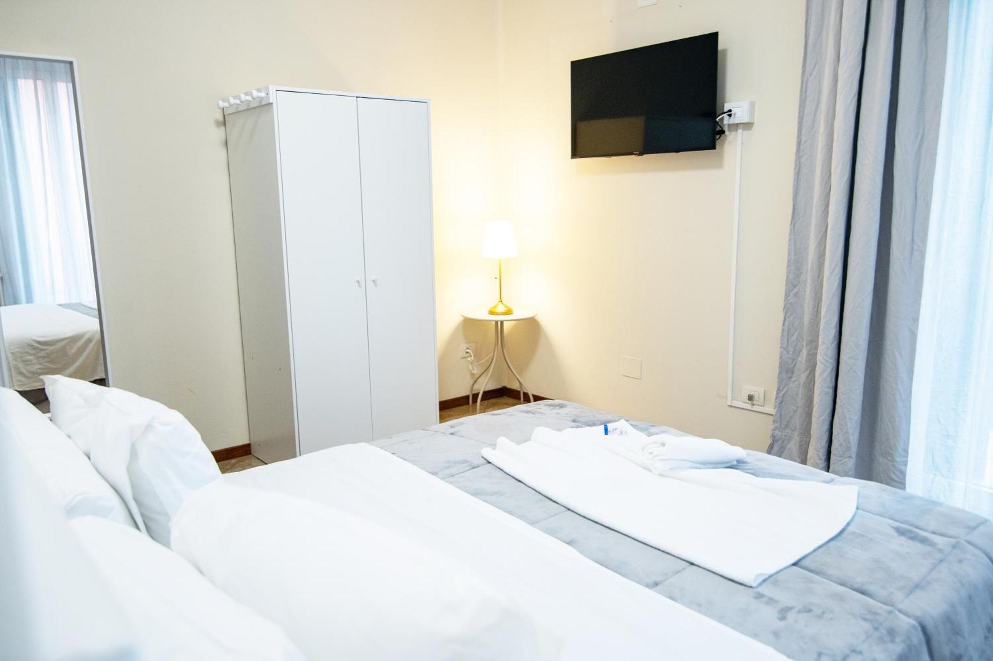 Vitti's 5 * Verona