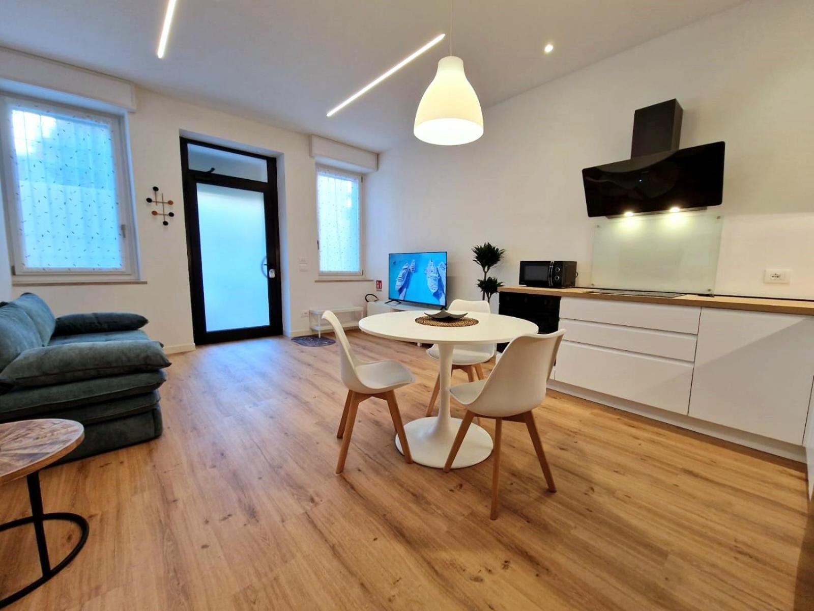 Apartment Casa Ross - Elegante E Confortevole, Recentemente Rinnovato *