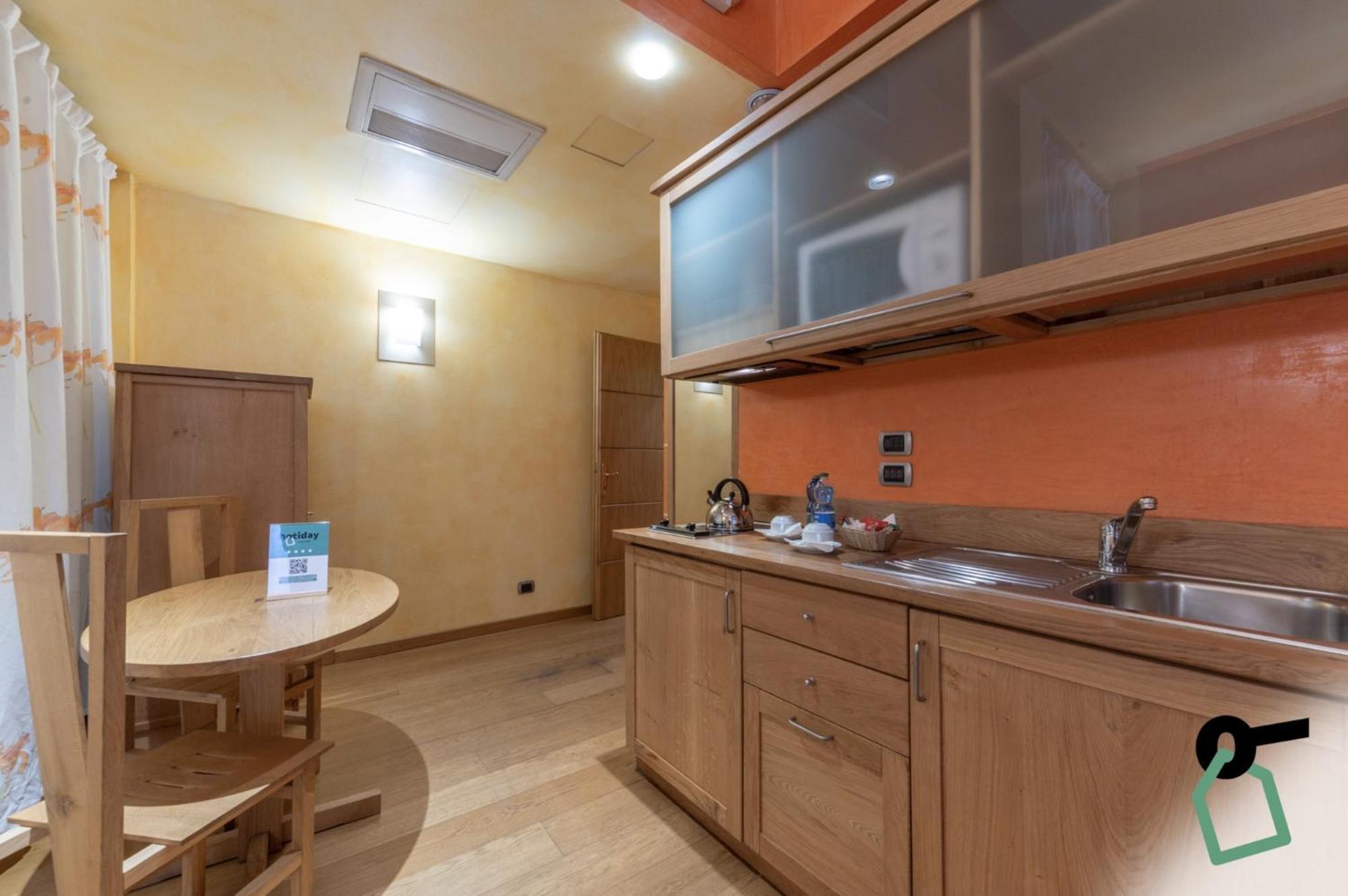 Hotiday Discovery - 4* Verona