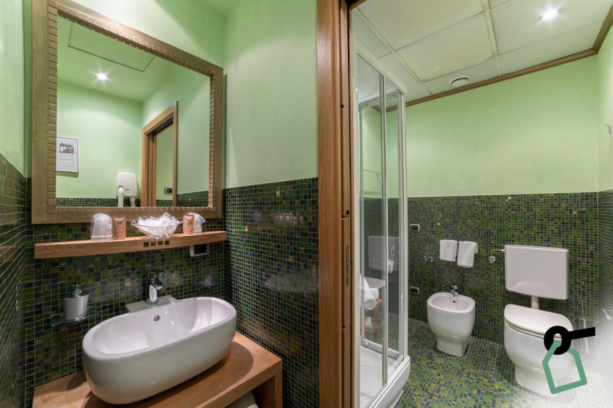 Hotiday Discovery - Hotel Verona