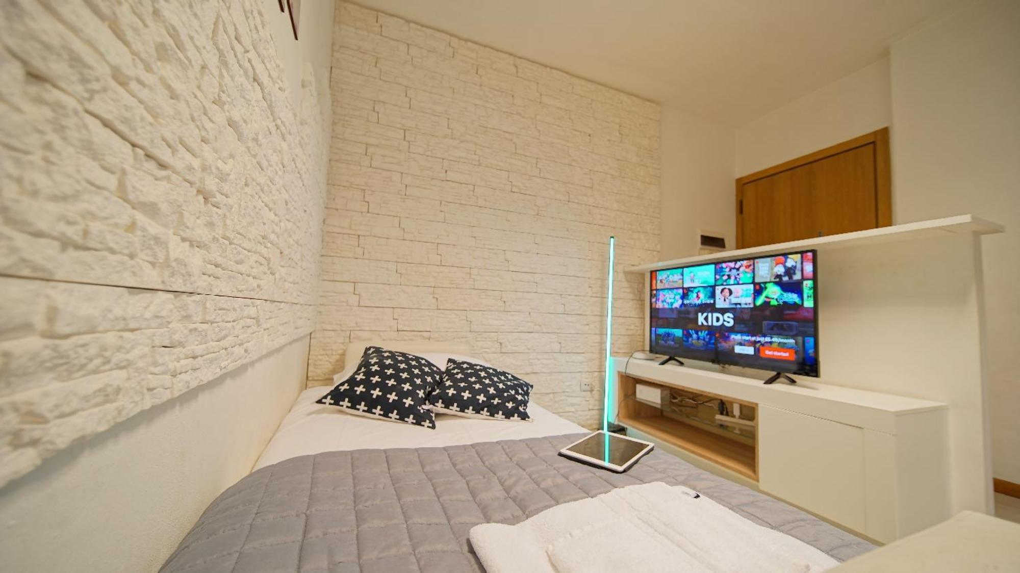 Destiny 12 Borgo Trento Apartment
