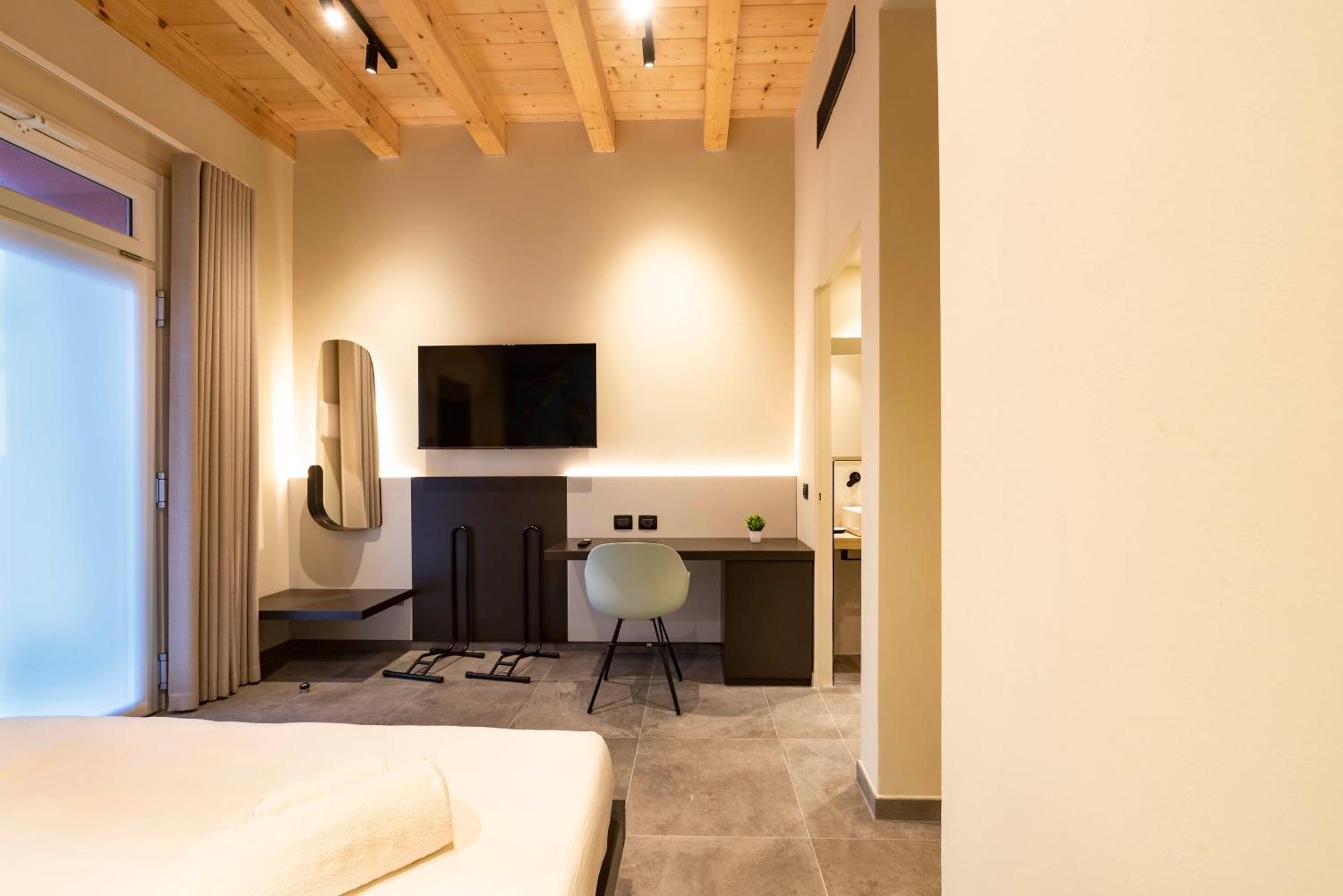 Italianflat - Verona's River, Free Parking For Car & Bike, Nature, Relax * Verona