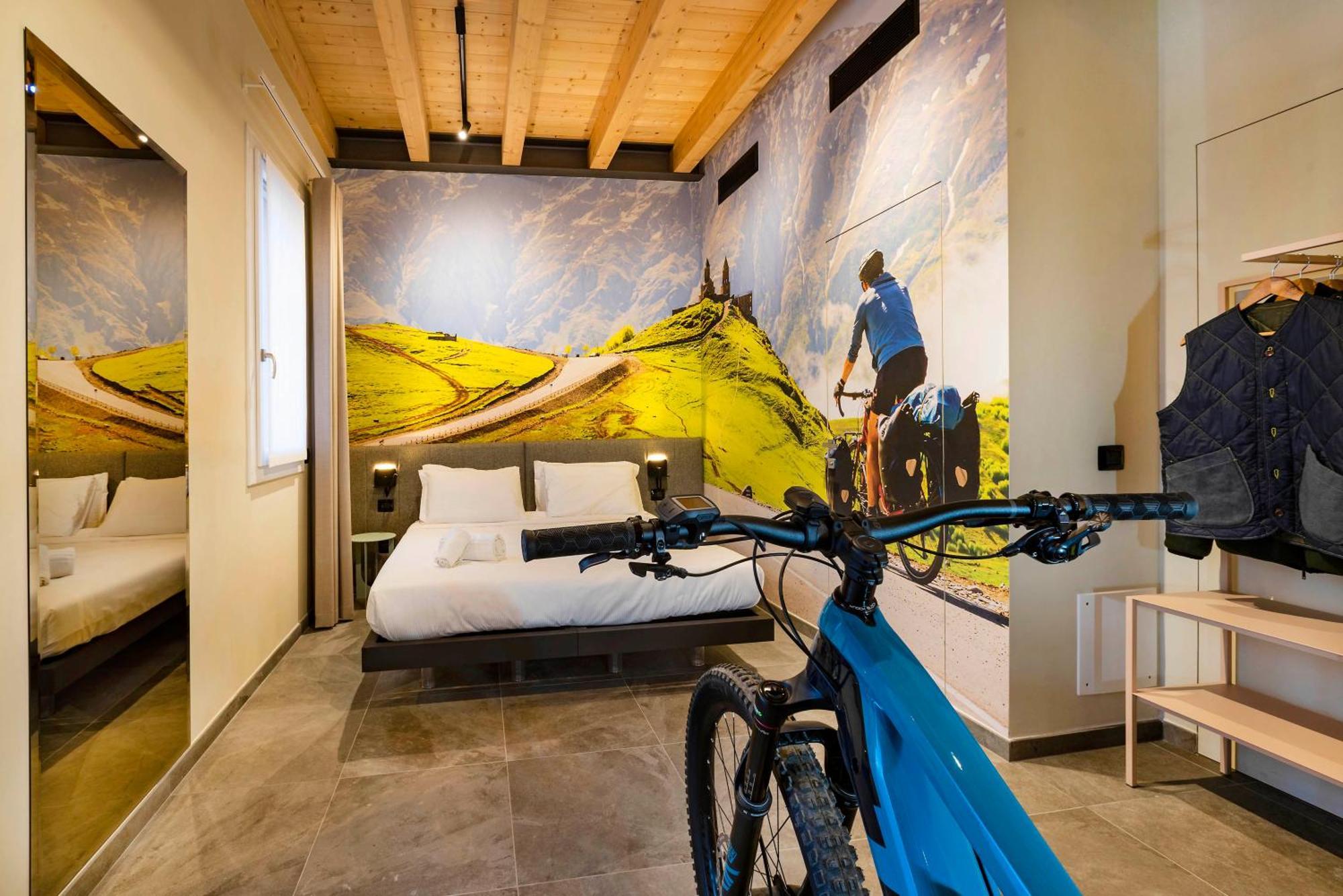 Italianflat - Verona's River, Free Parking For Car & Bike, Nature, Relax Gasthuis