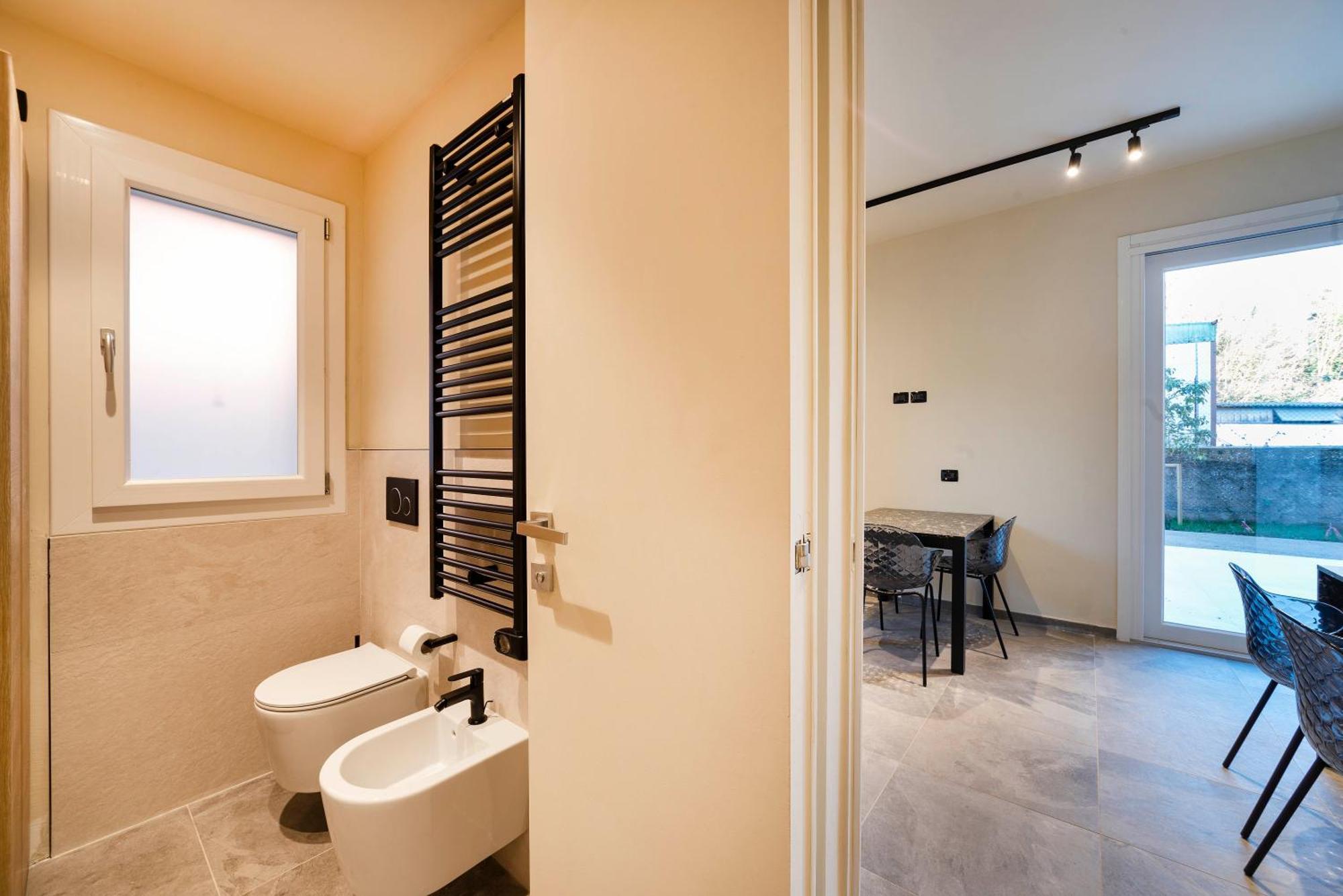 Gasthuis Italianflat - Verona's River, Free Parking For Car & Bike, Nature, Relax Verona