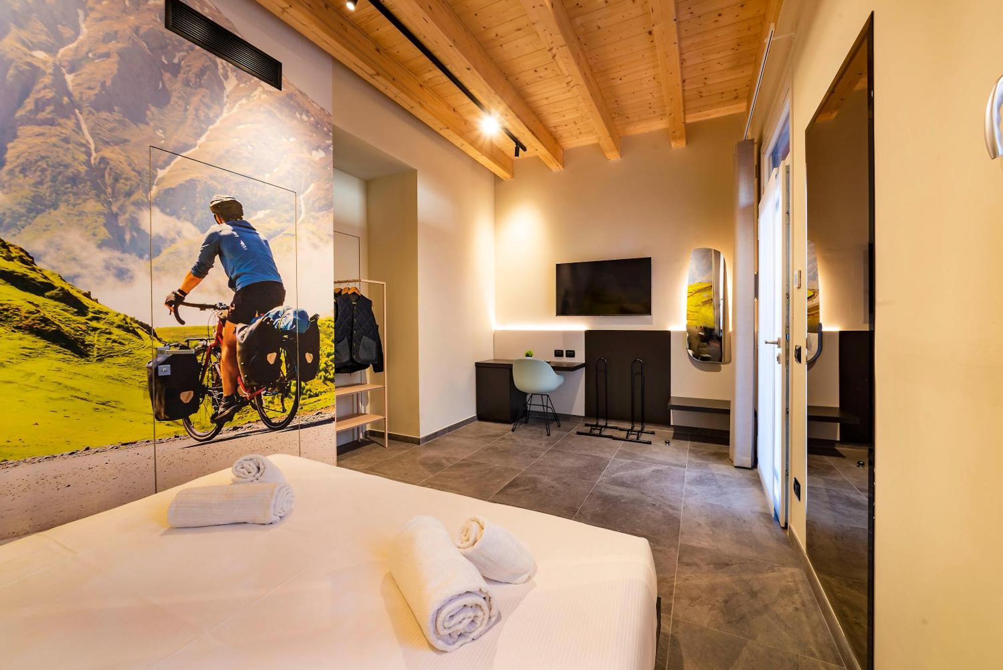 Italianflat - Verona's River, Free Parking For Car & Bike, Nature, Relax Guest house Verona
