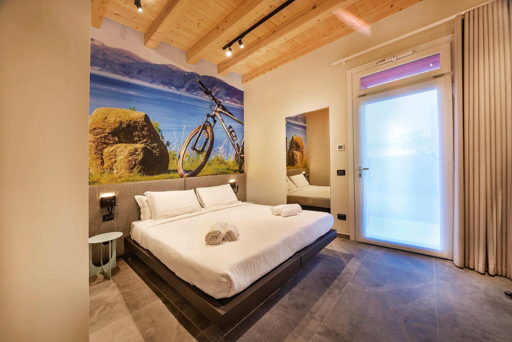 Italianflat - Verona's River, Free Parking For Car & Bike, Nature, Relax *