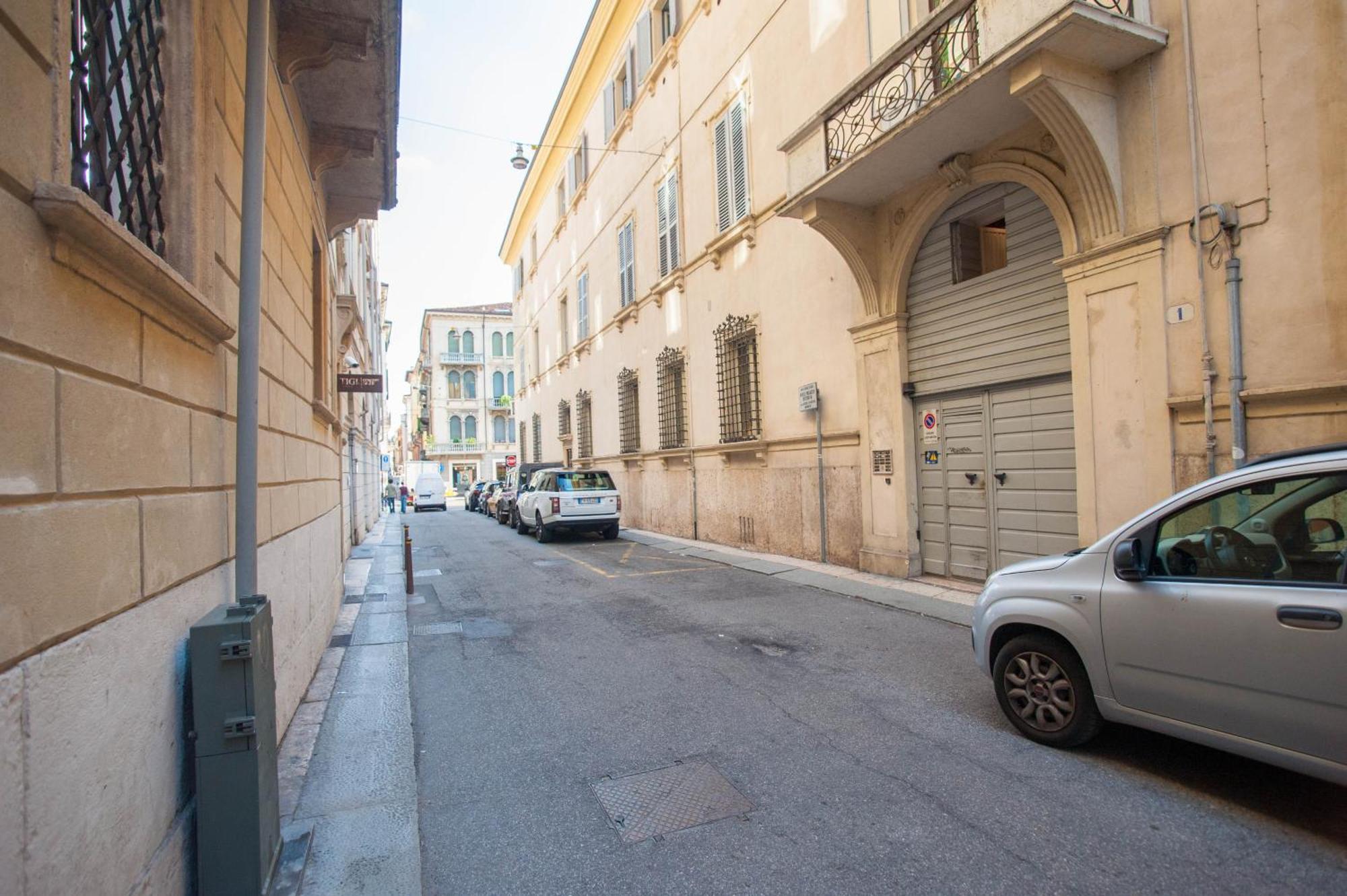 Italianflat - Old Town Flat Apartment Verona