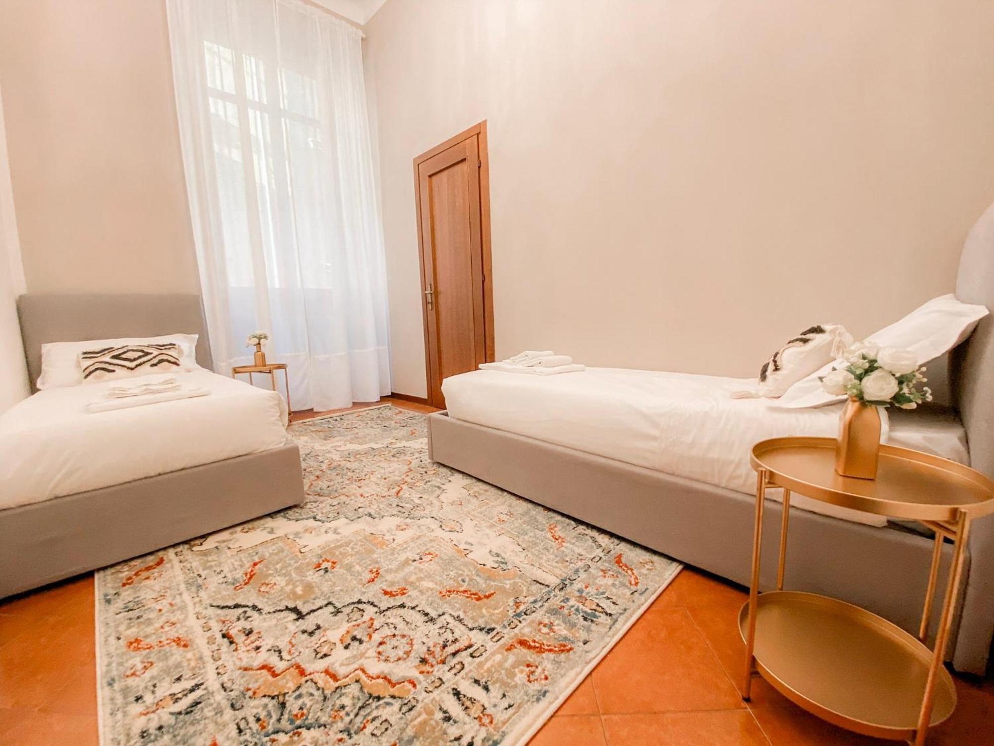 Apartment Ponte Pietra Lovely In *