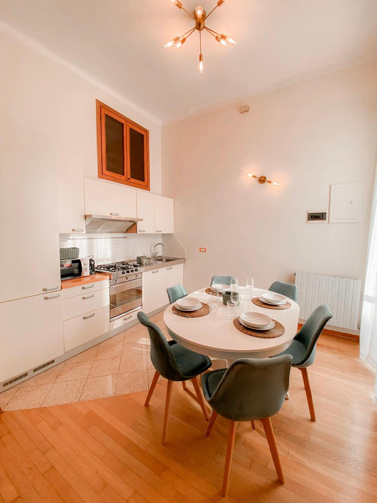 Ponte Pietra Lovely In Apartment Verona
