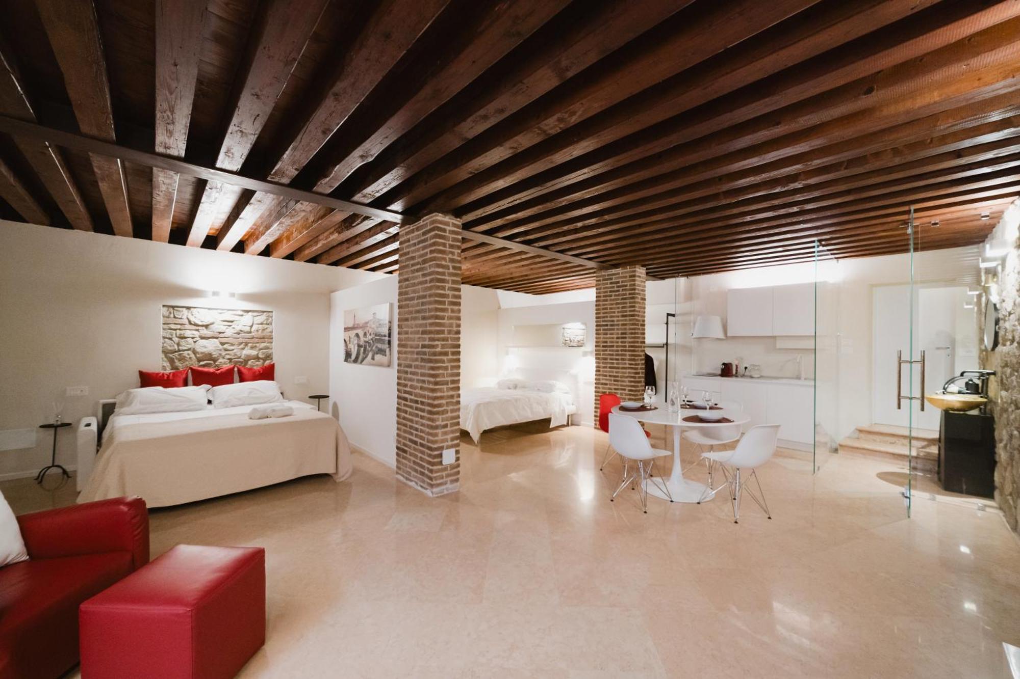 Apartment Retreat Centro Antico Elegante In Palazzo Storico