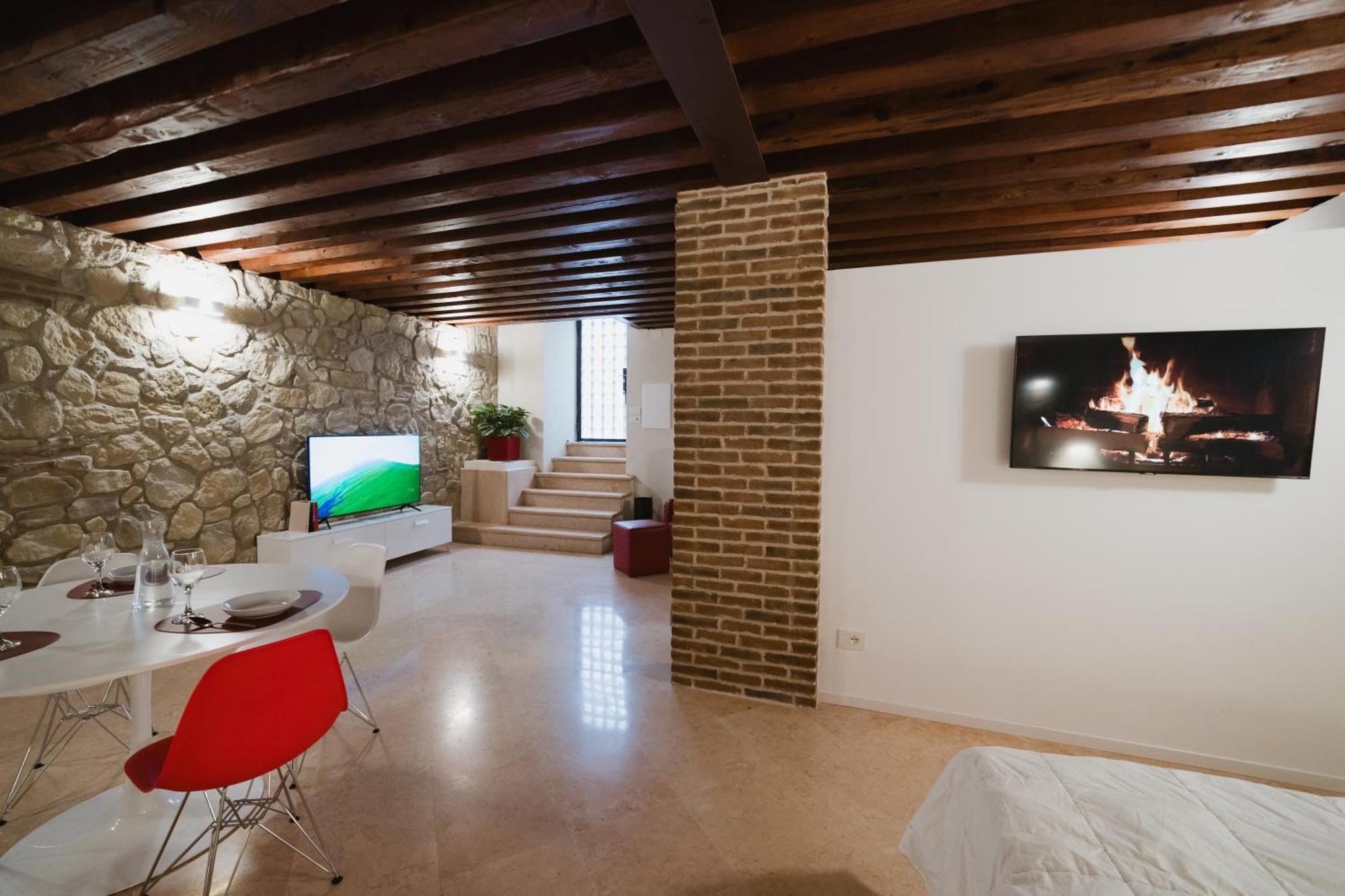 Retreat Centro Antico Elegante In Palazzo Storico