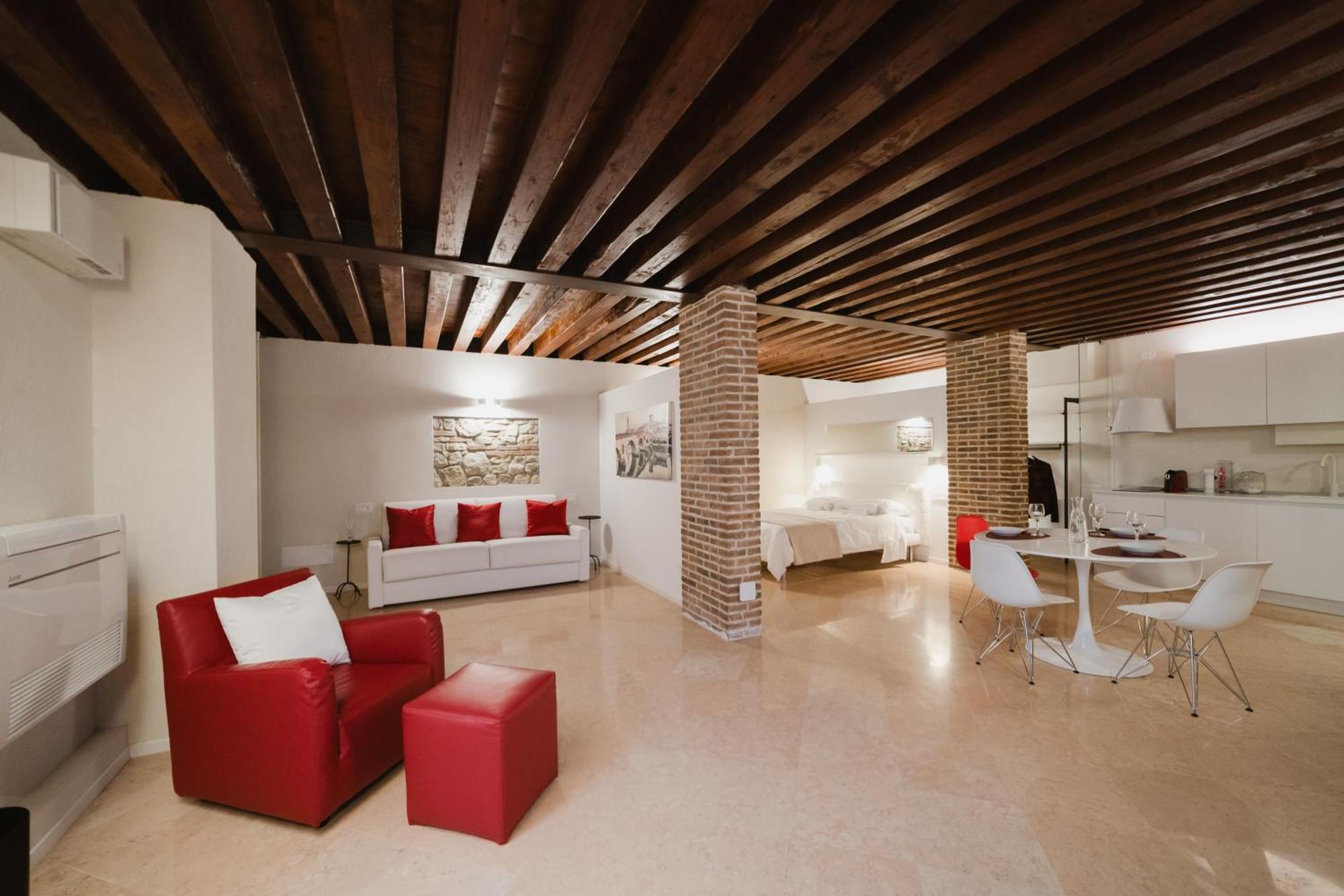 Retreat Centro Antico Elegante In Palazzo Storico Apartamento Verona