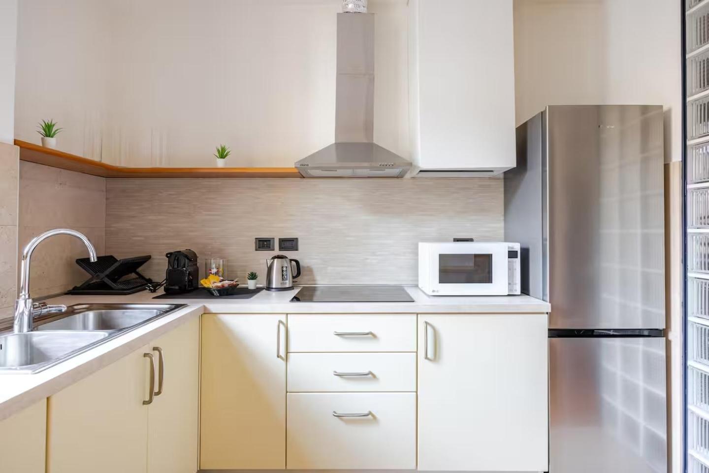 Cream Apartment