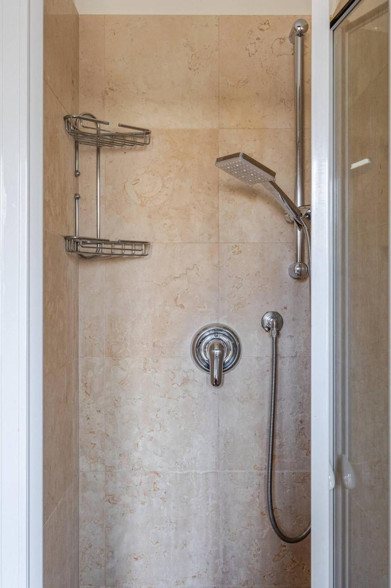 Cream Appartement Verona