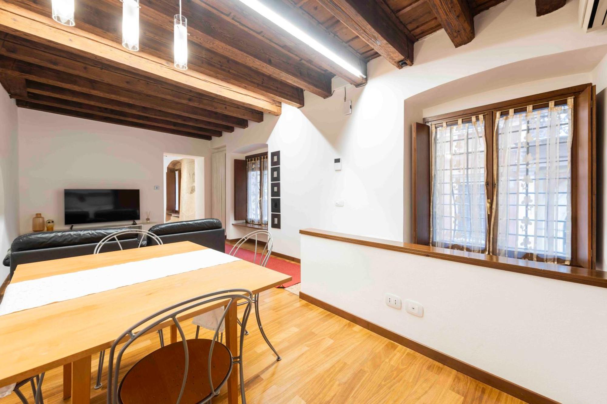 Apartment Leoncino 9