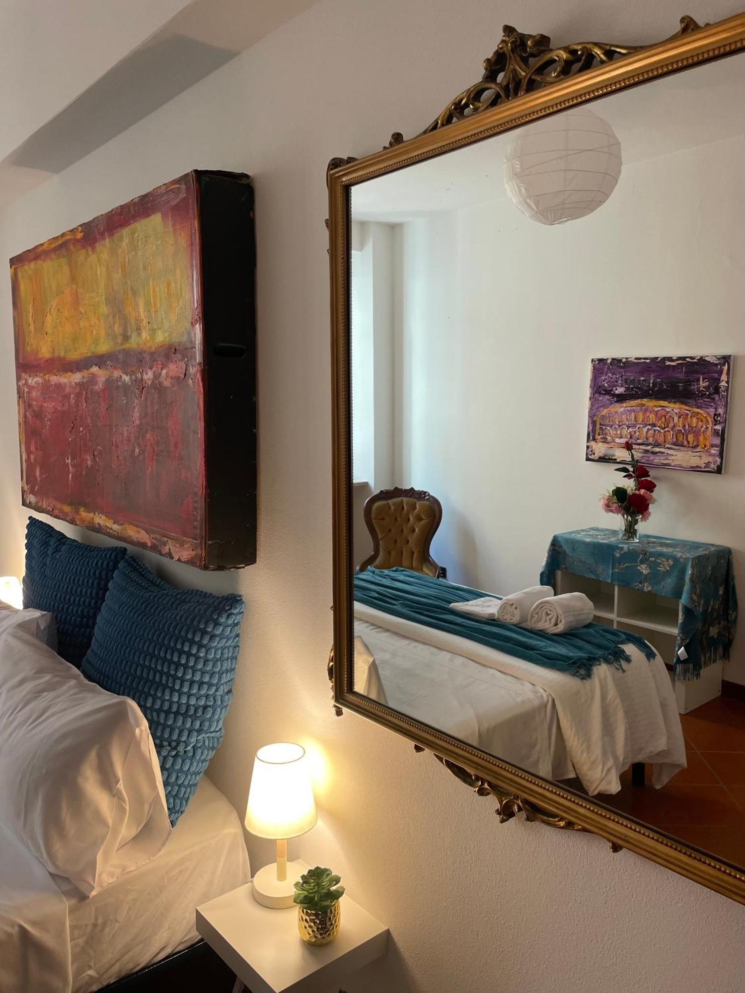 Montecchi House * Verona